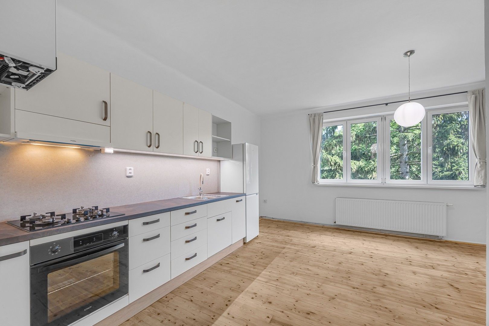 Pronájem bytu 2+kk 42 m² — photo 2