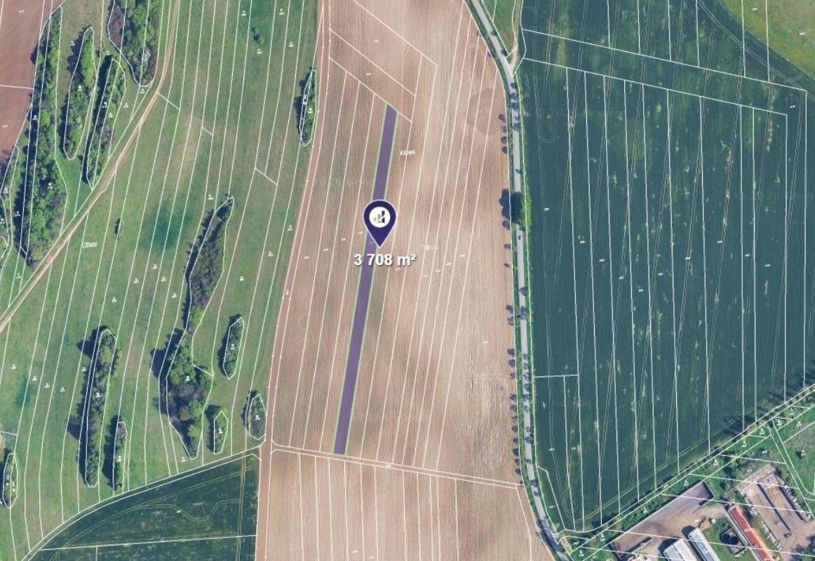 Prodej pozemku 3.708 m²