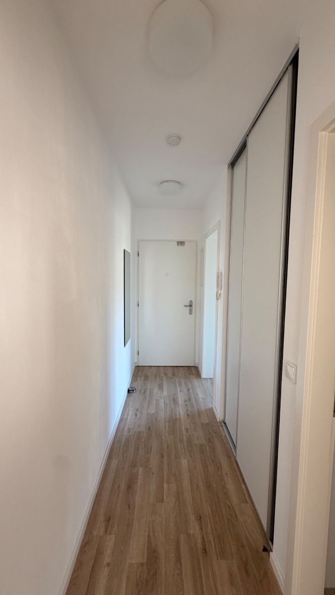 Pronájem bytu 2+kk 43 m² — photo 4