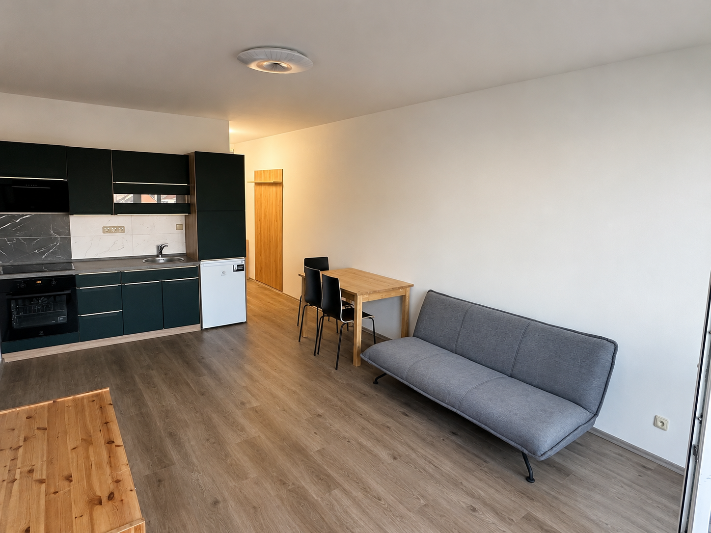 Pronájem bytu 1+kk 35 m² — photo 3