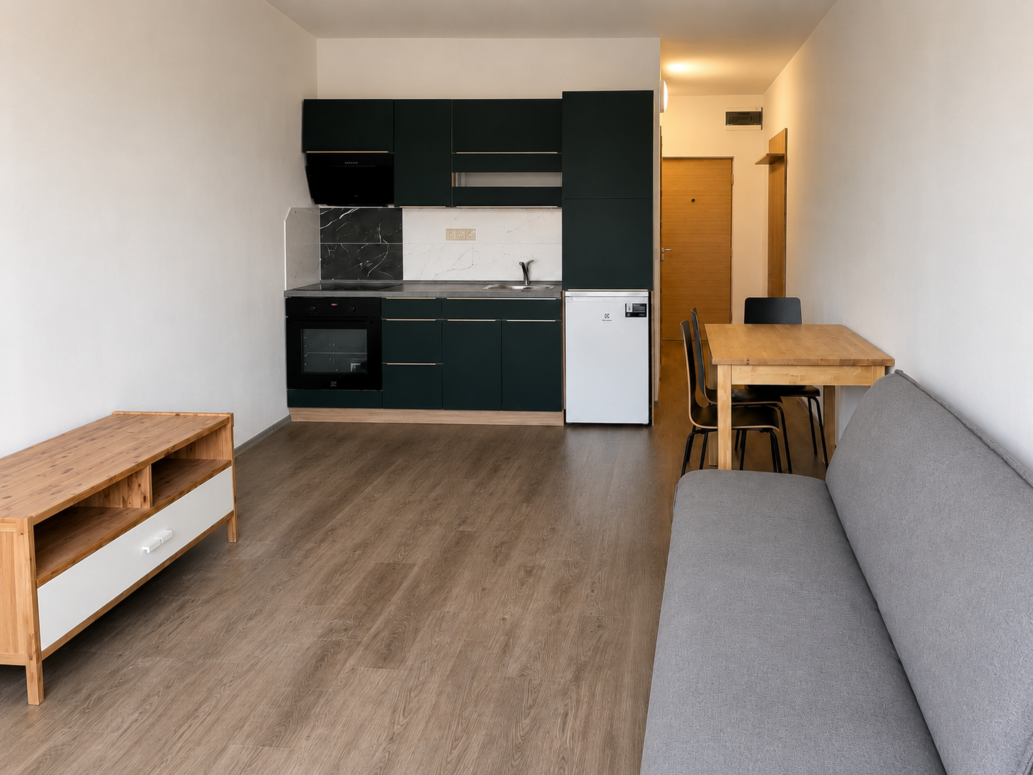 Pronájem bytu 1+kk 35 m² — photo 2
