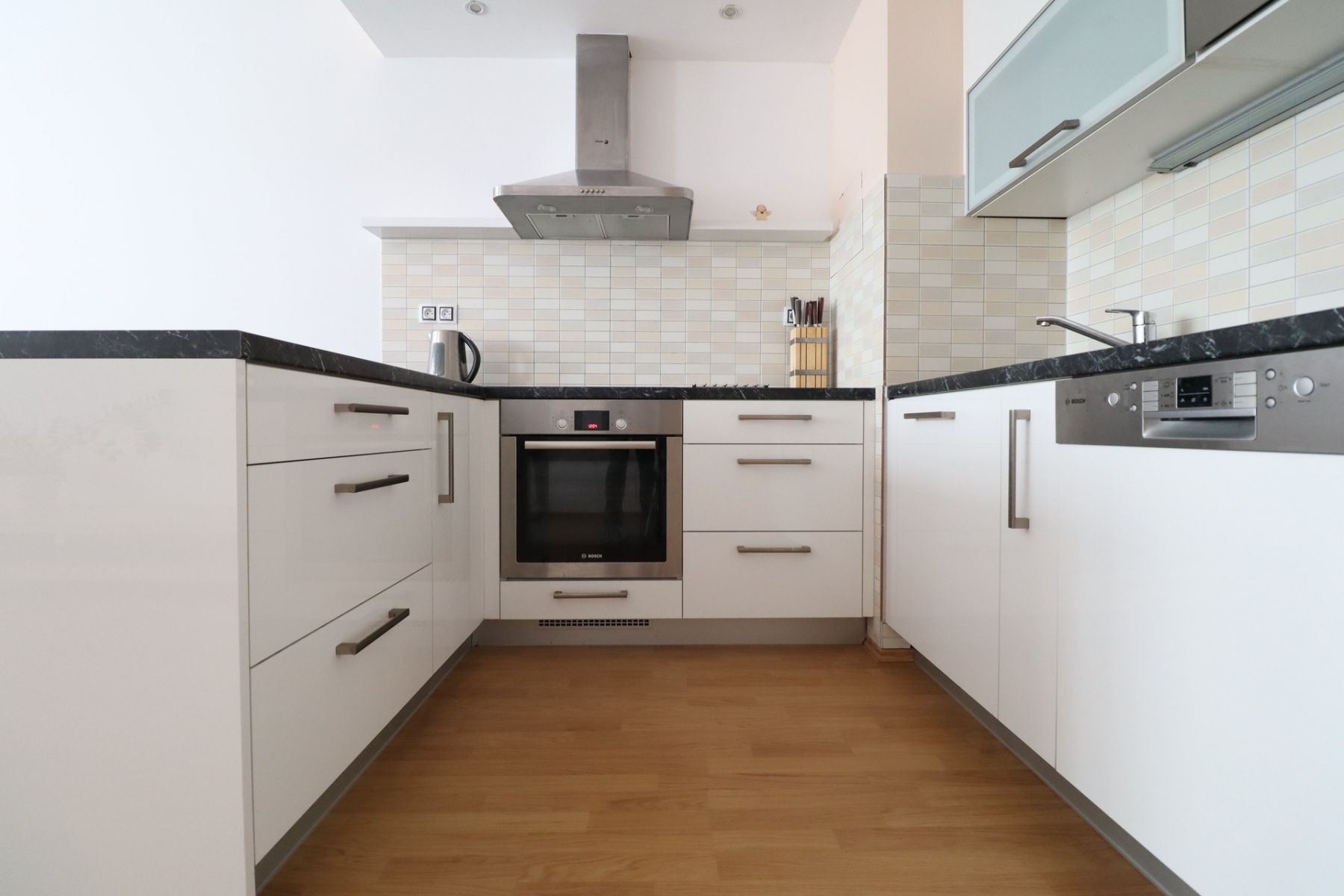 Pronájem bytu 3+kk 71 m² — photo 2