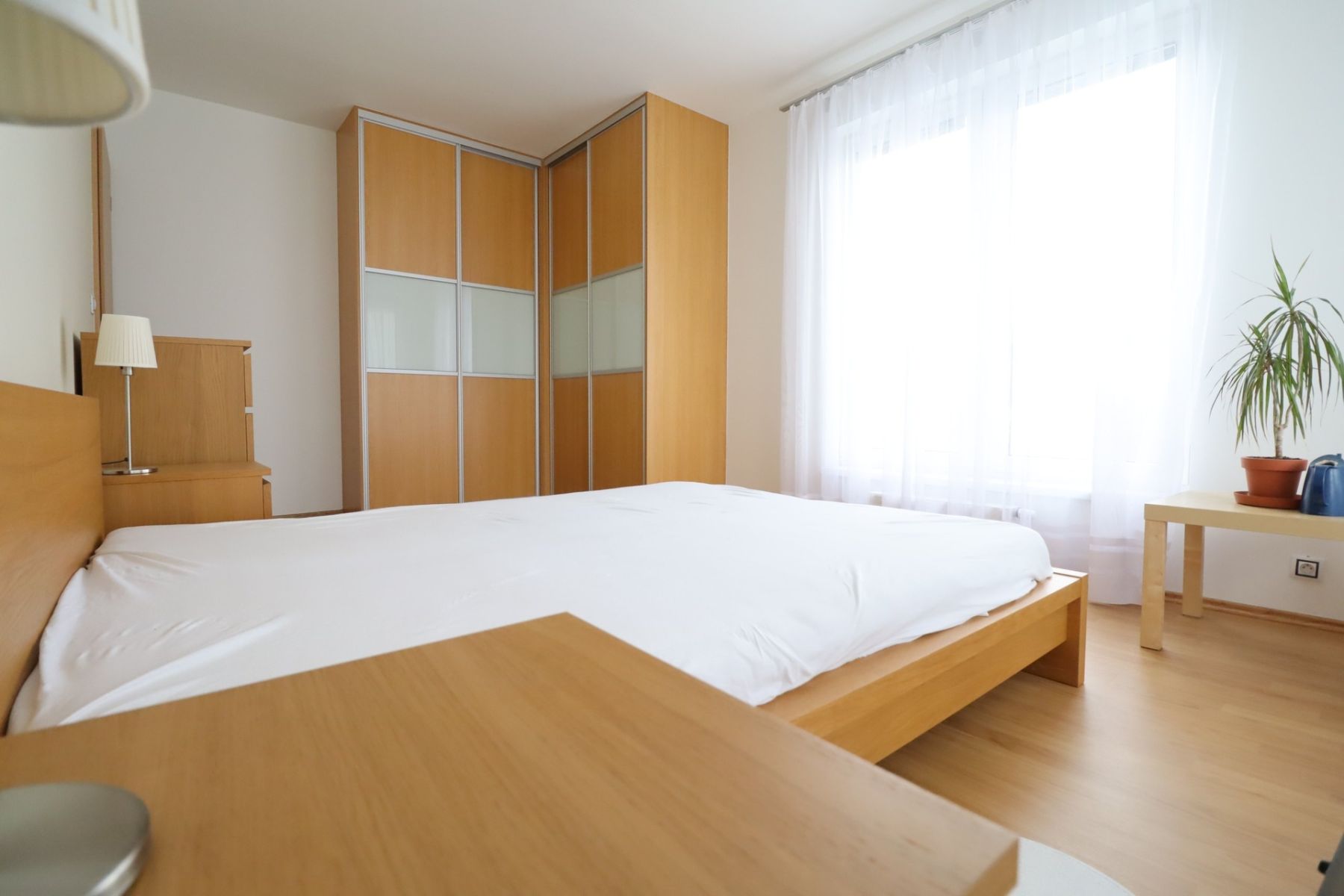 Pronájem bytu 3+kk 71 m² — photo 3
