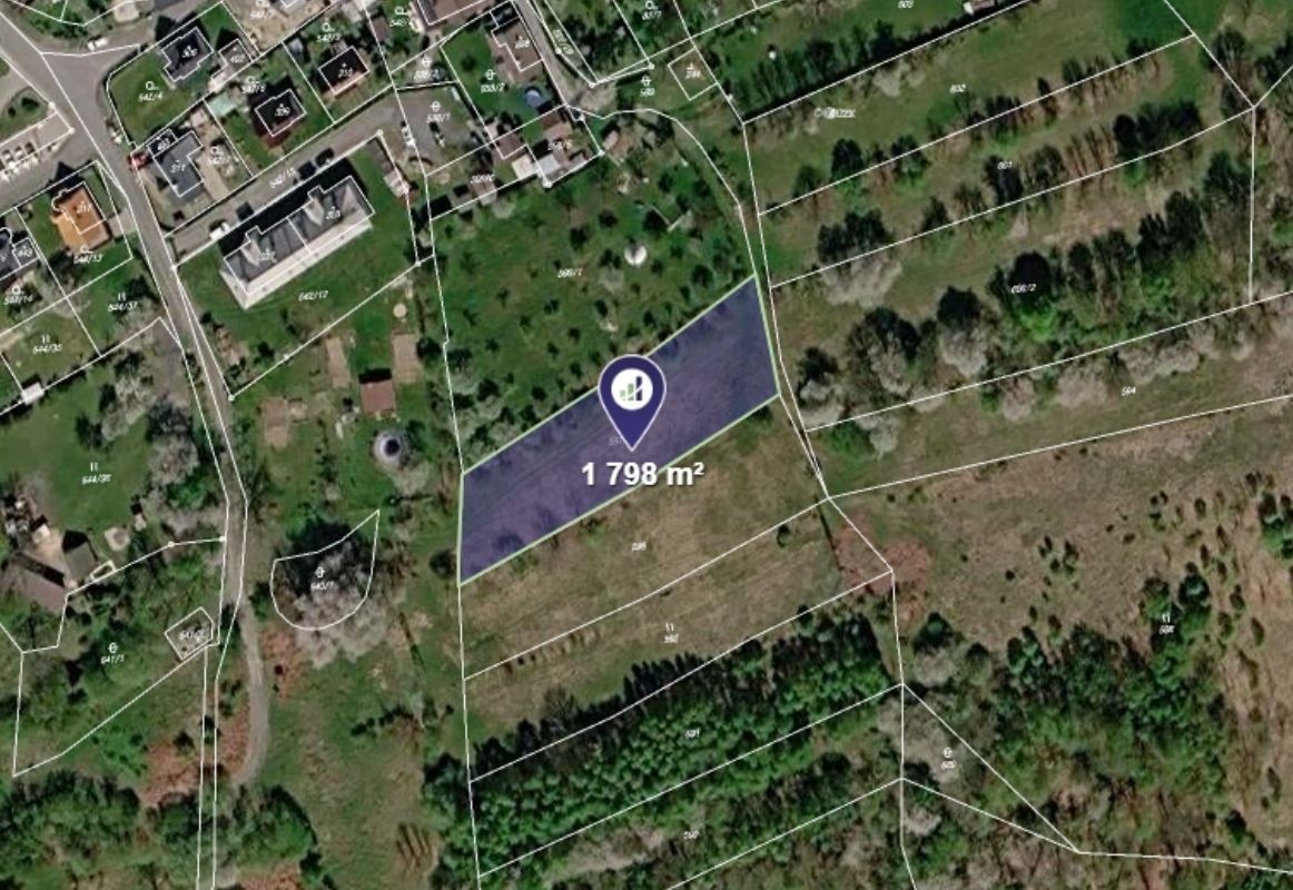 Prodej pozemku 1.798 m²