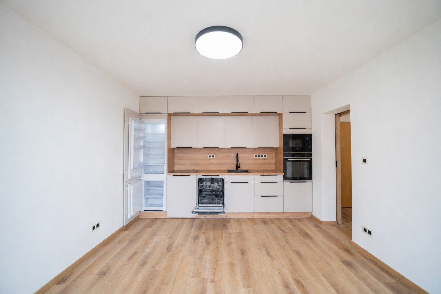 Prodej bytu 3+kk 60 m² — photo 2