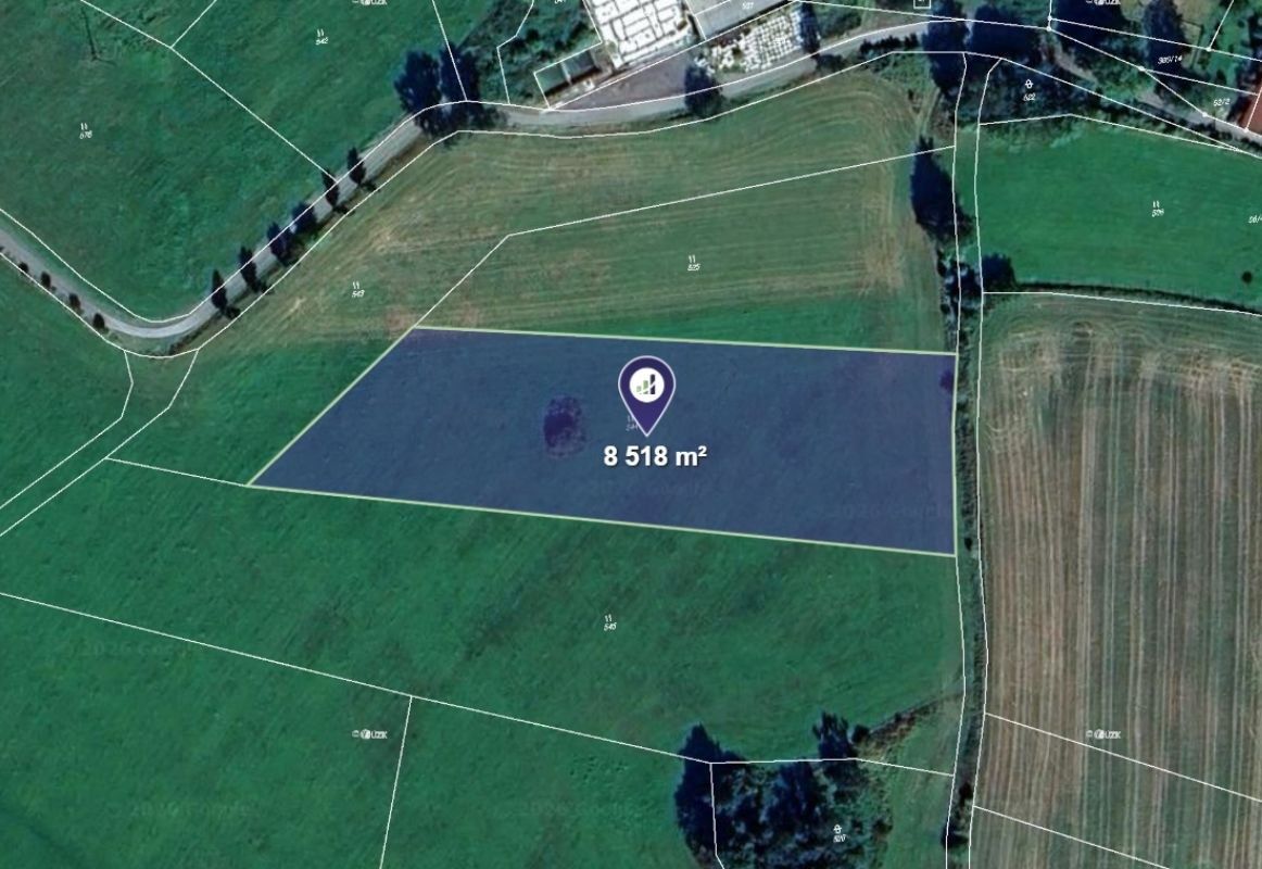 Prodej pozemku 8.518 m²