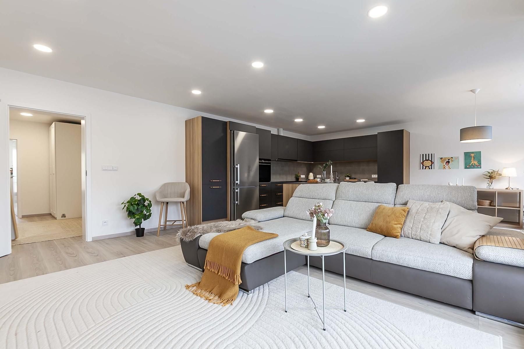 Prodej bytu 2+kk 75 m² — photo 2