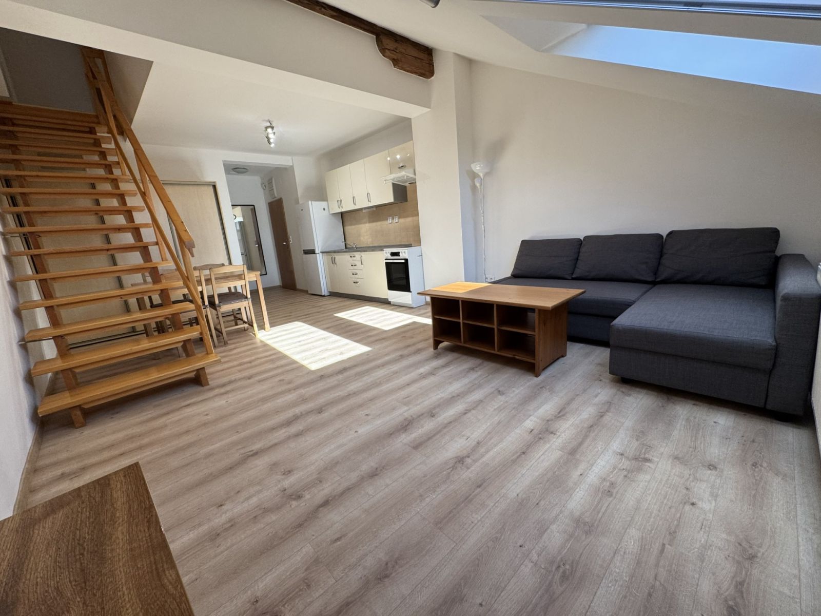 Pronájem bytu 2+kk 51 m² — photo 2