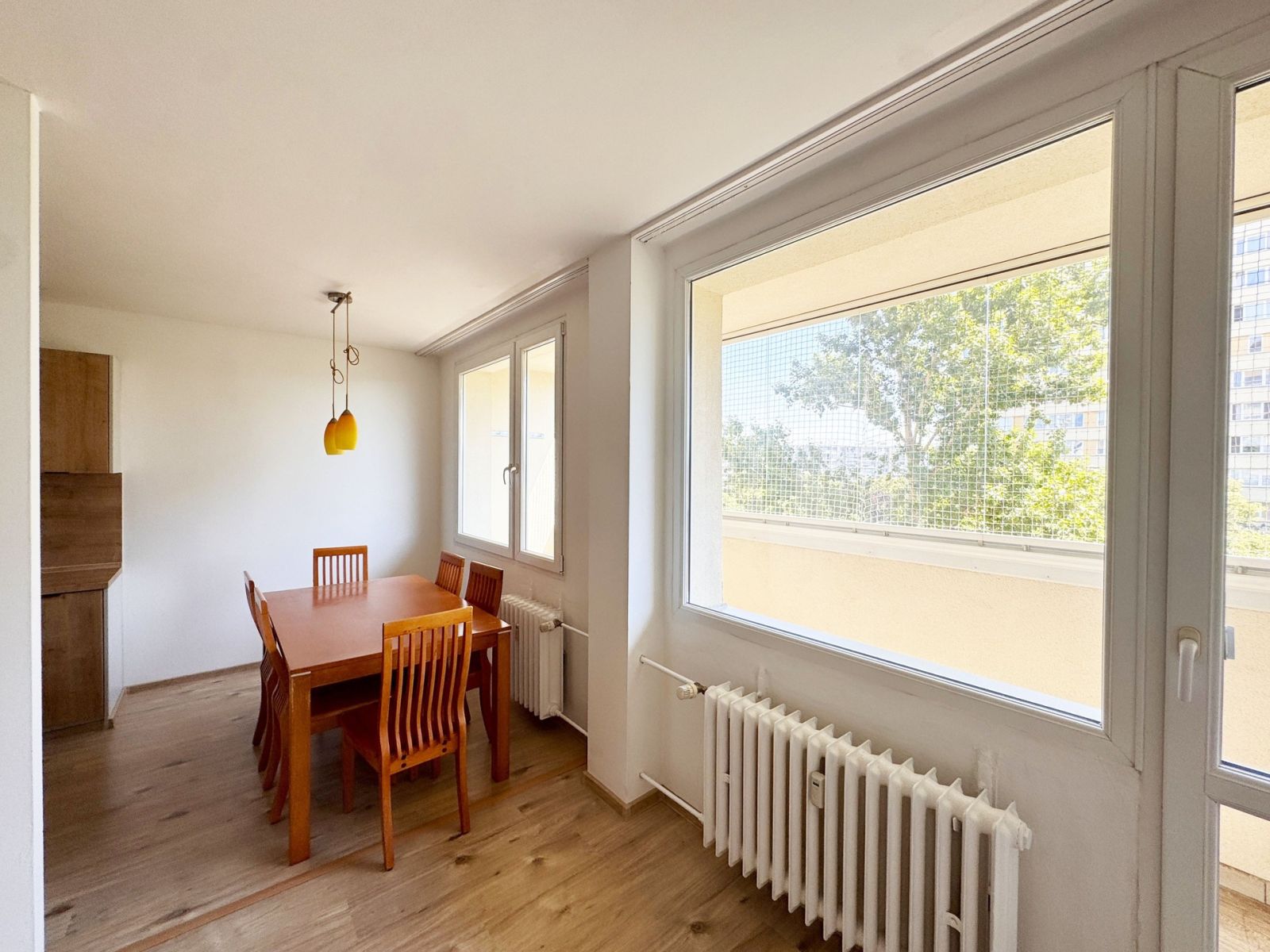 Pronájem bytu 3+kk 70 m² — photo 3