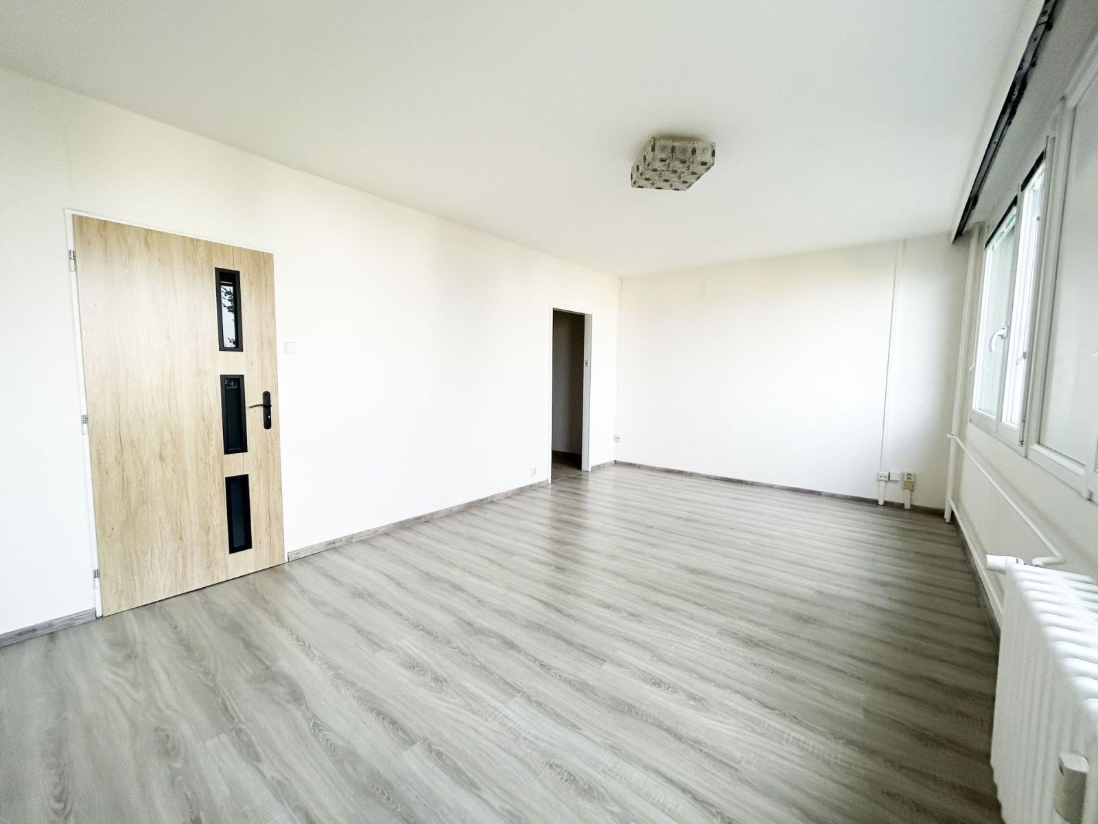 Pronájem bytu 1+kk 34 m² — photo 4