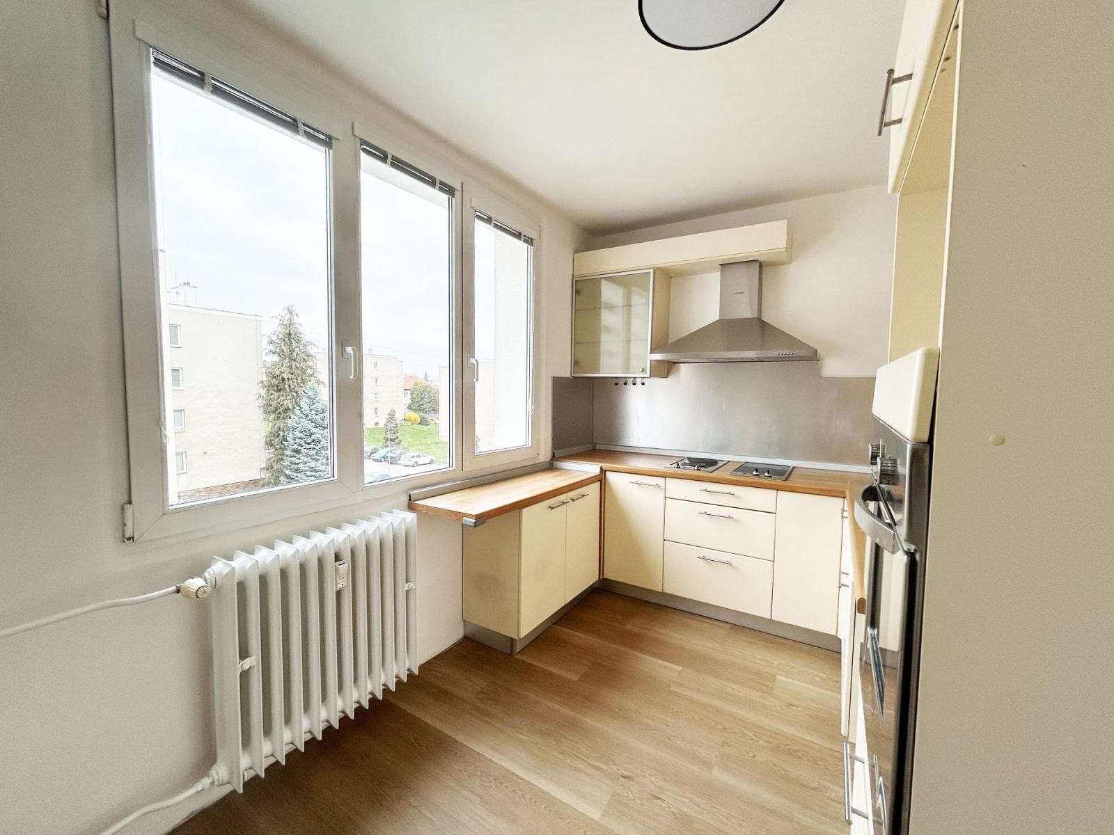Pronájem bytu 3+1 84 m² — photo 2