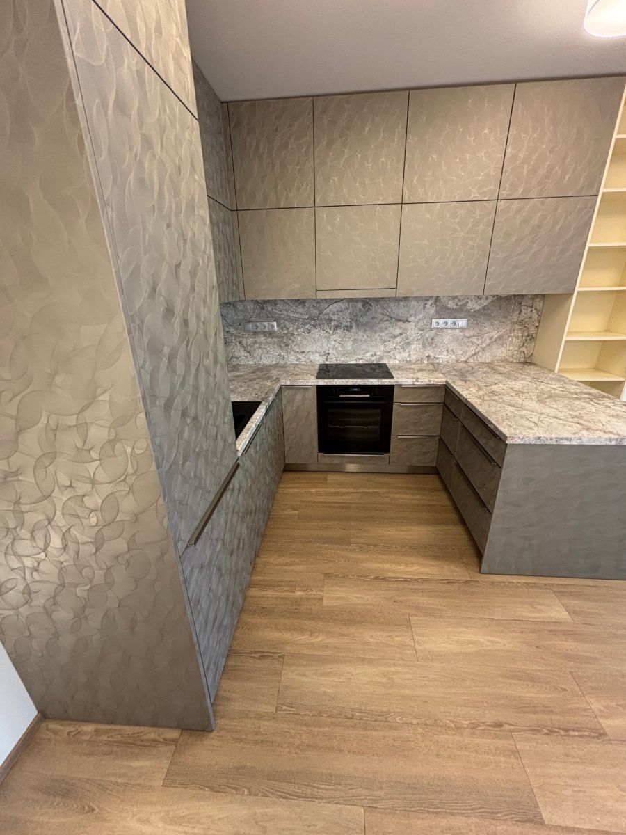 Pronájem bytu 3+kk 75 m² — photo 2