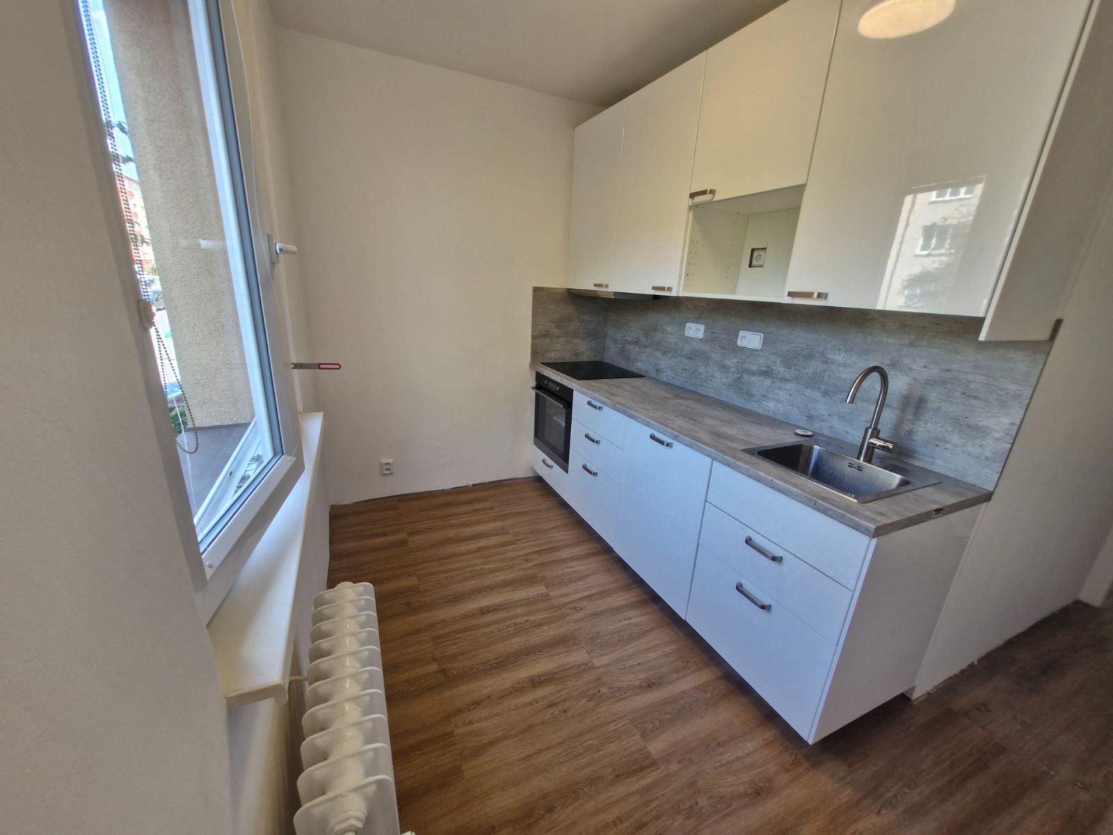 Pronájem bytu 2+1 52 m² — photo 2