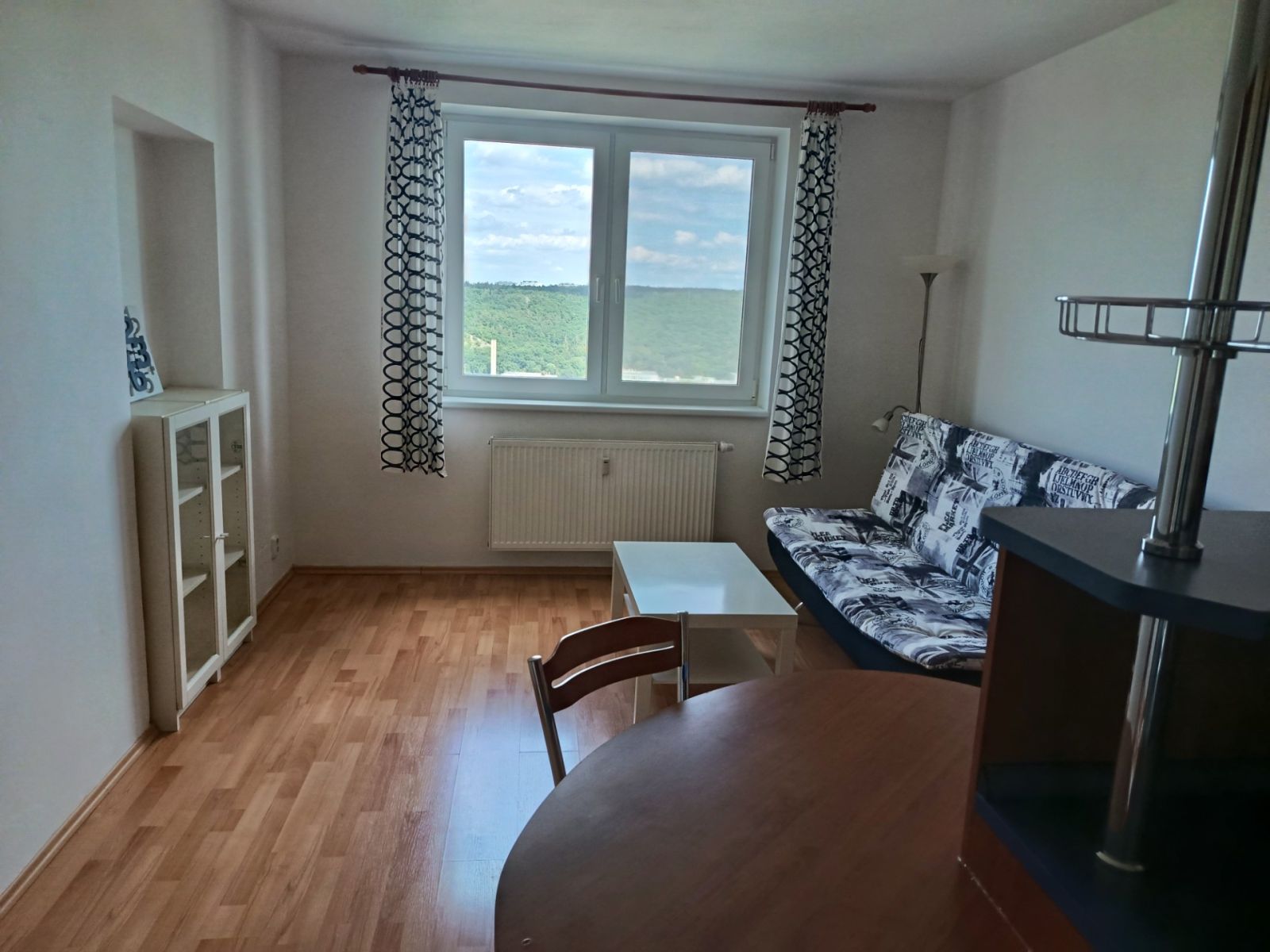Pronájem bytu 2+kk 38 m² — photo 2