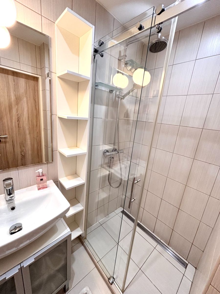 Pronájem bytu 2+1 62 m² — photo 4