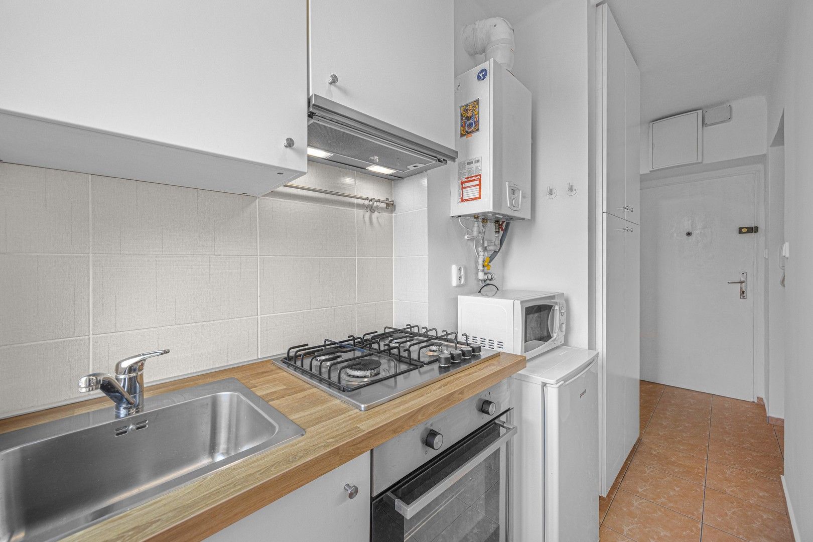Pronájem bytu 2+kk 40 m² — photo 3