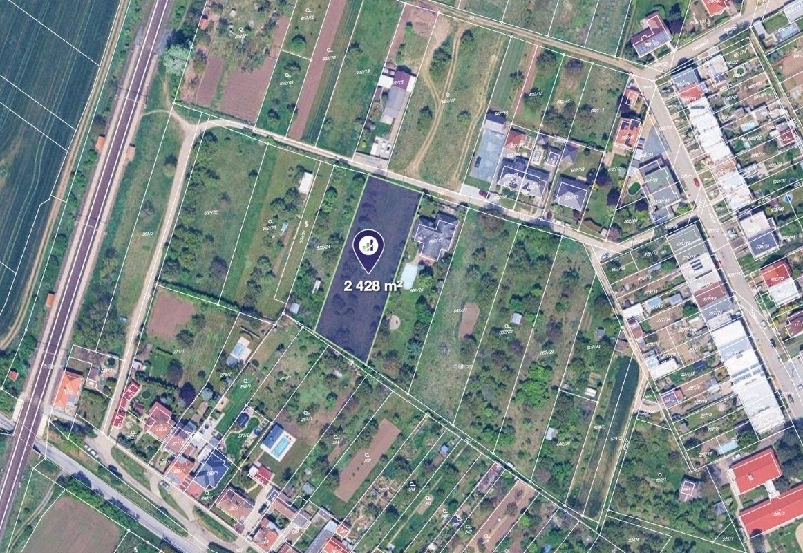 Prodej pozemku 2.428 m²