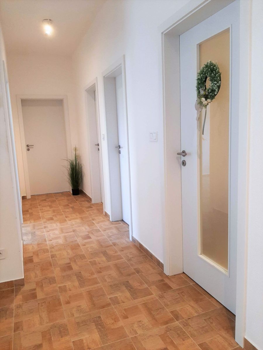 Prodej bytu 4+kk 80 m² — photo 4