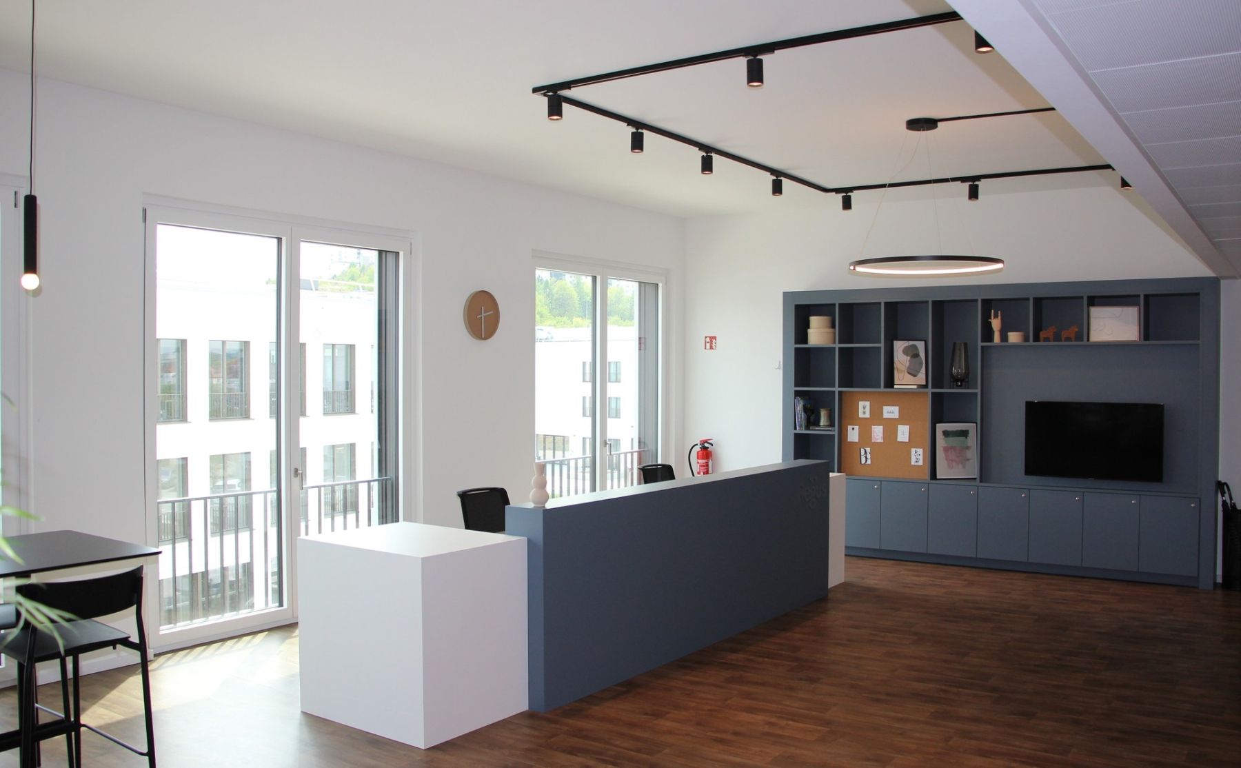 Pronájem kanceláře 1.321 m²