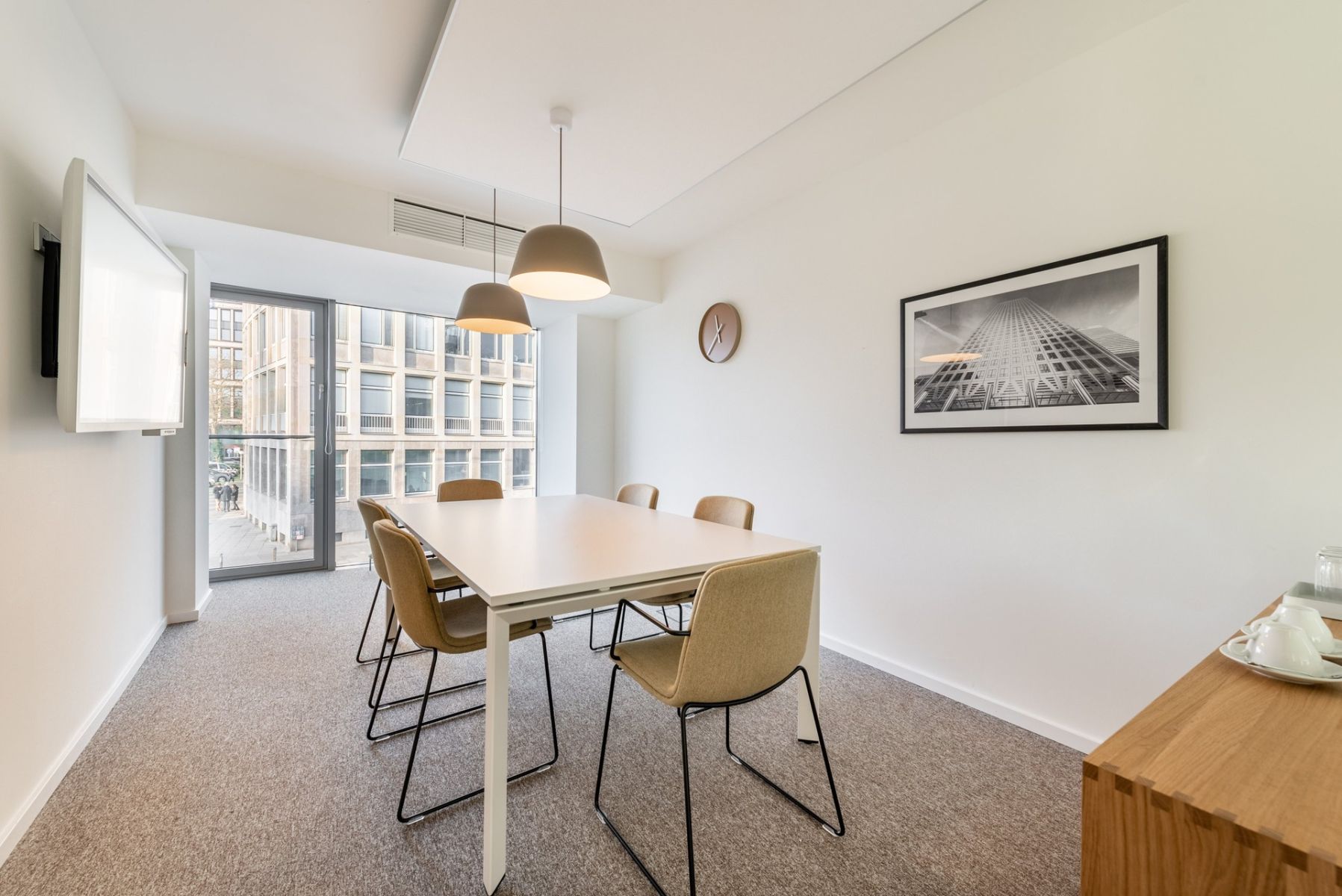 Pronájem kanceláře 2.830 m² — photo 2