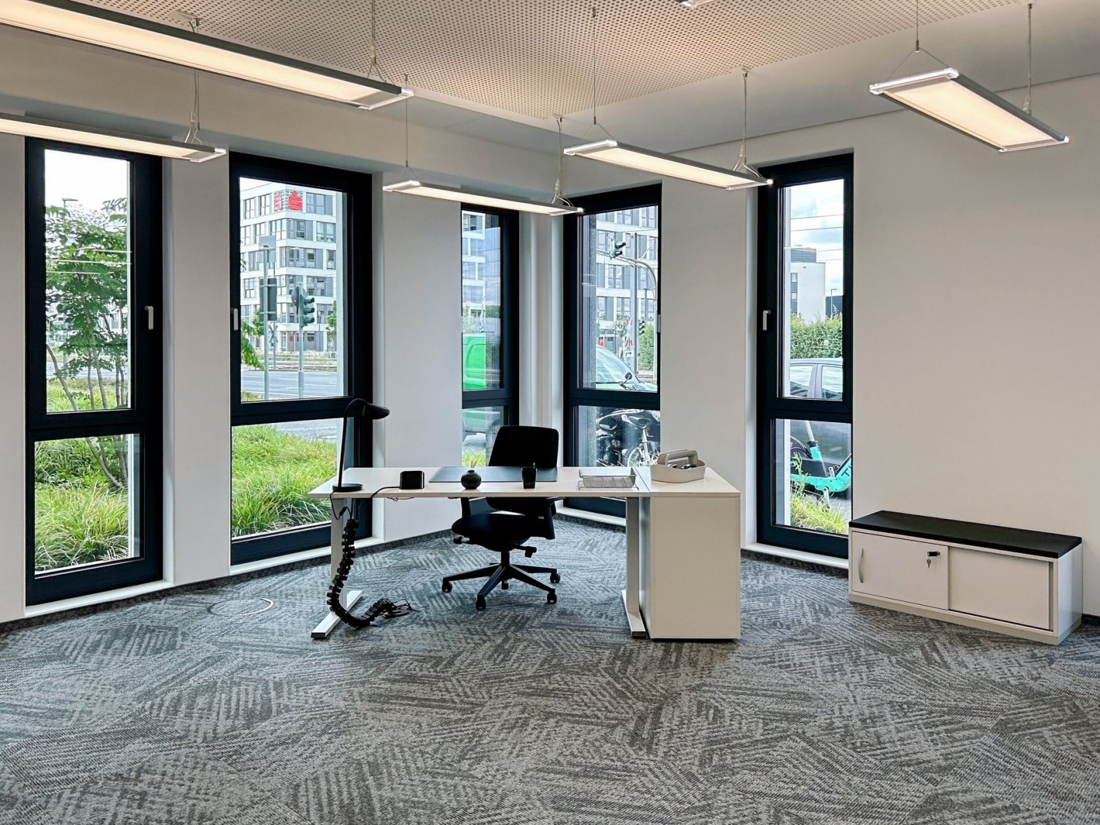 Pronájem kanceláře 5.375 m² — photo 4