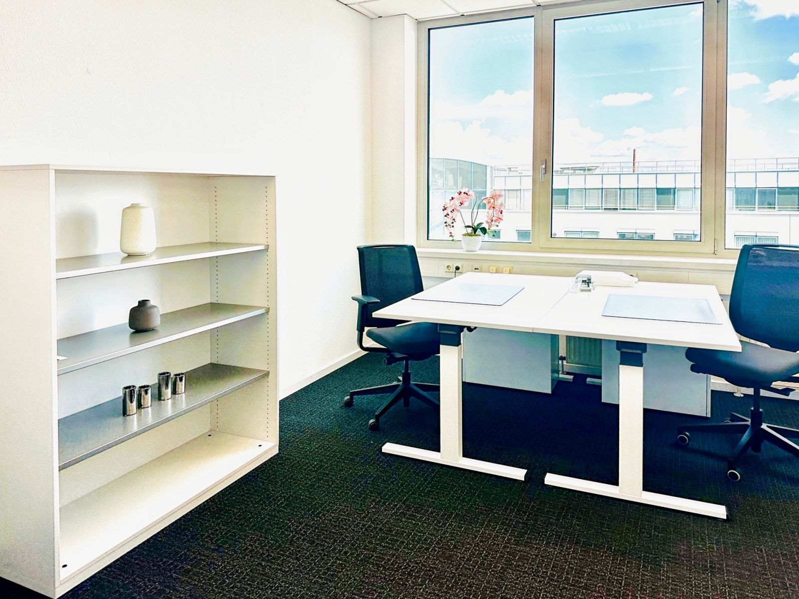 Pronájem kanceláře 1.048 m² — photo 5