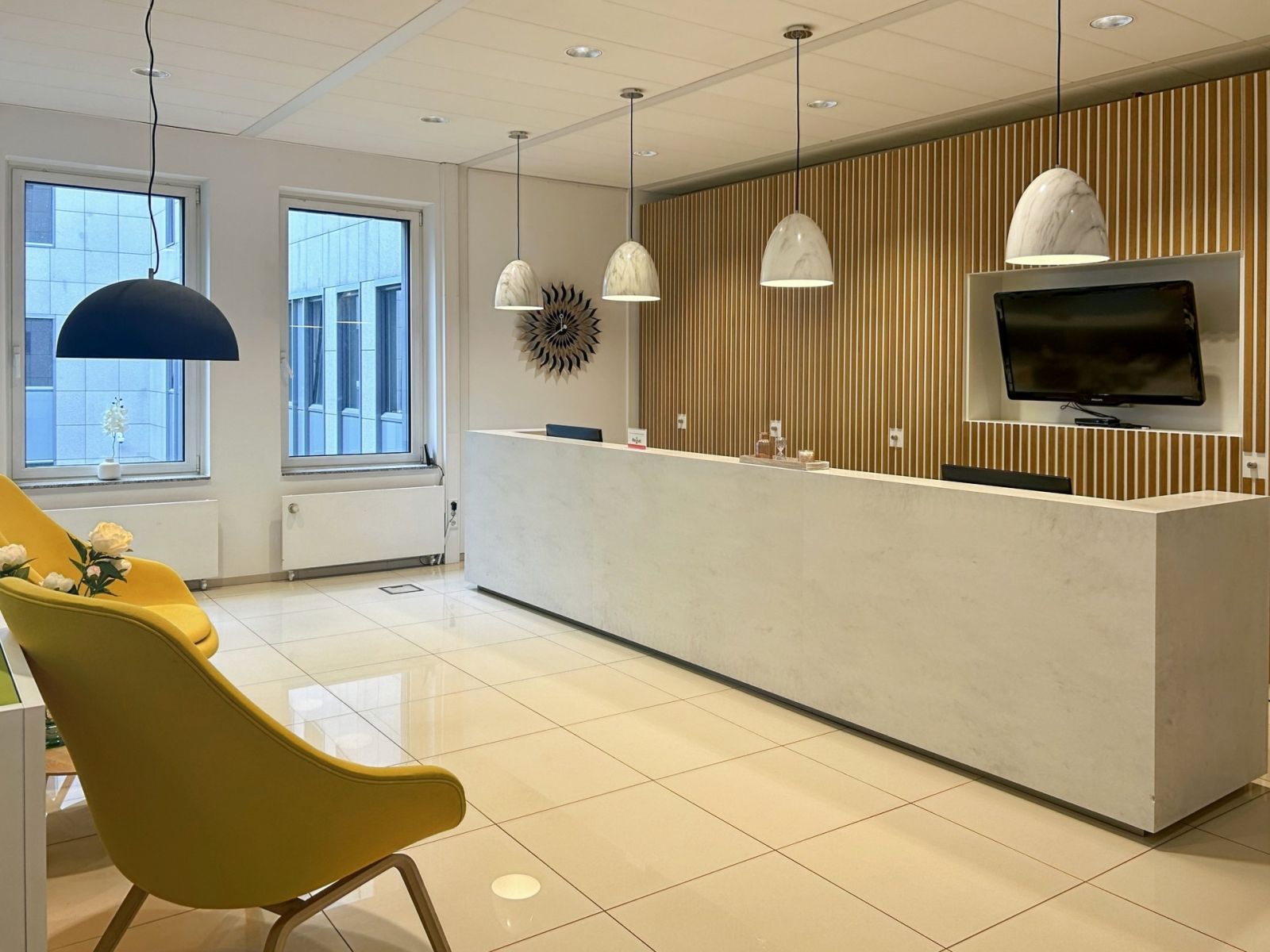 Pronájem kanceláře 1.565 m² — photo 2