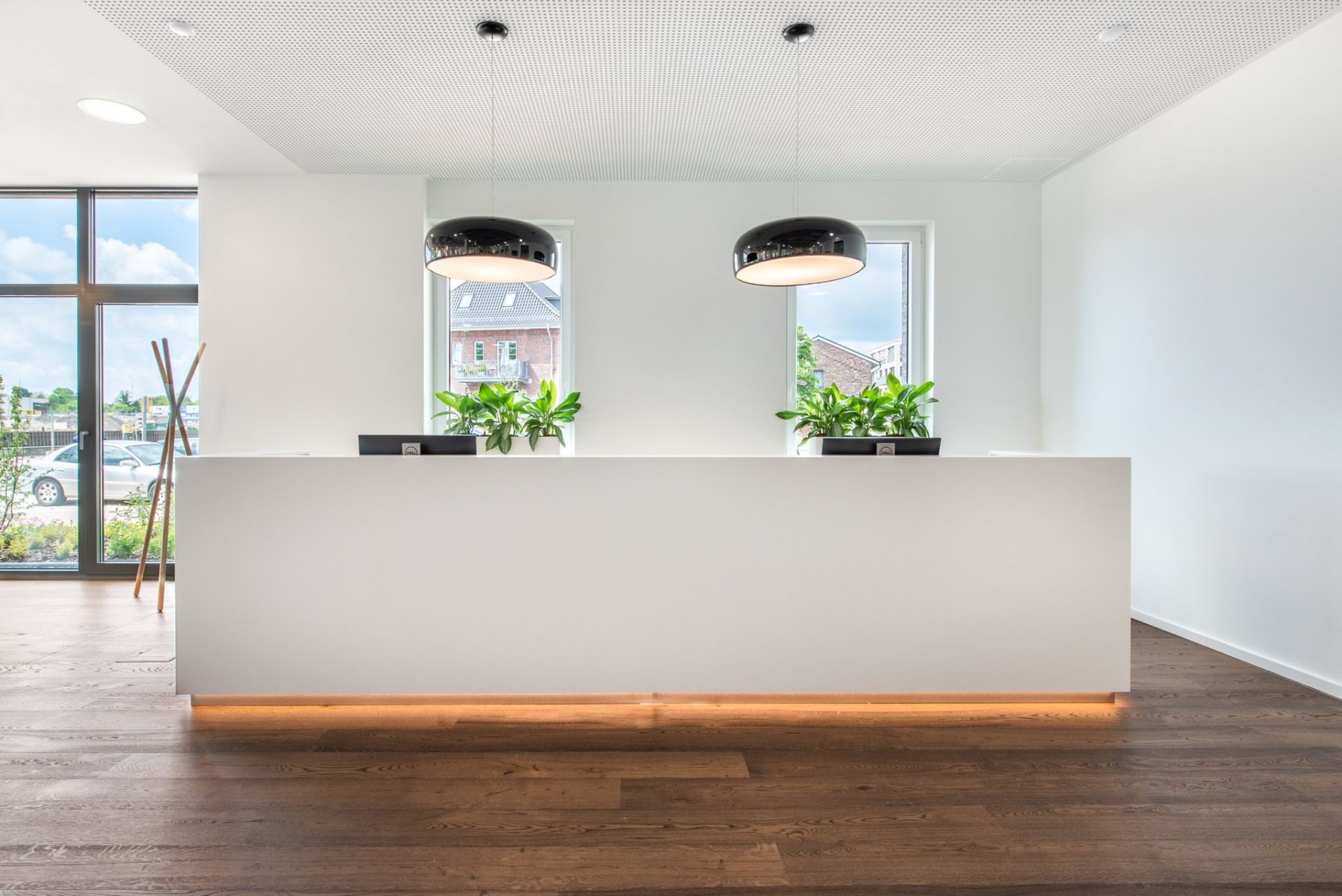 Pronájem kanceláře 2.377 m² — photo 2