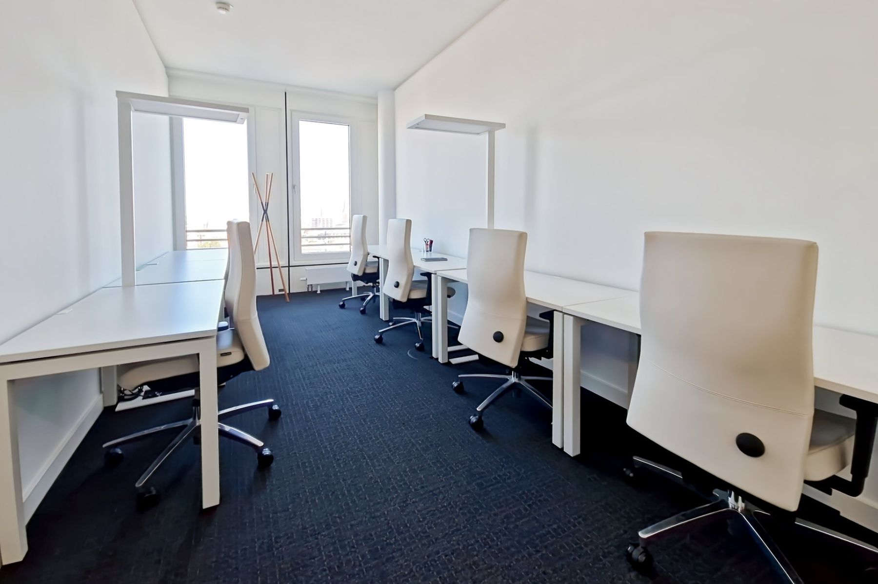 Pronájem kanceláře 1.511 m² — photo 4