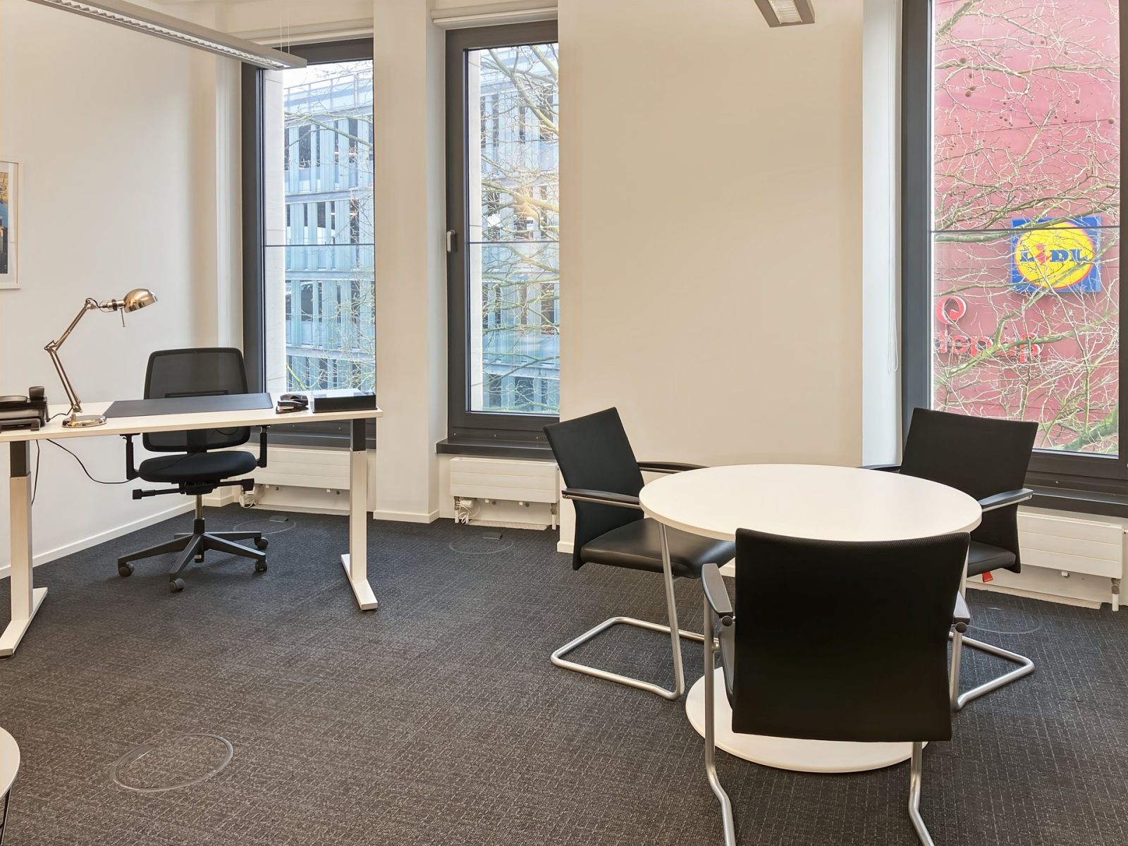 Pronájem kanceláře 2.157 m² — photo 4