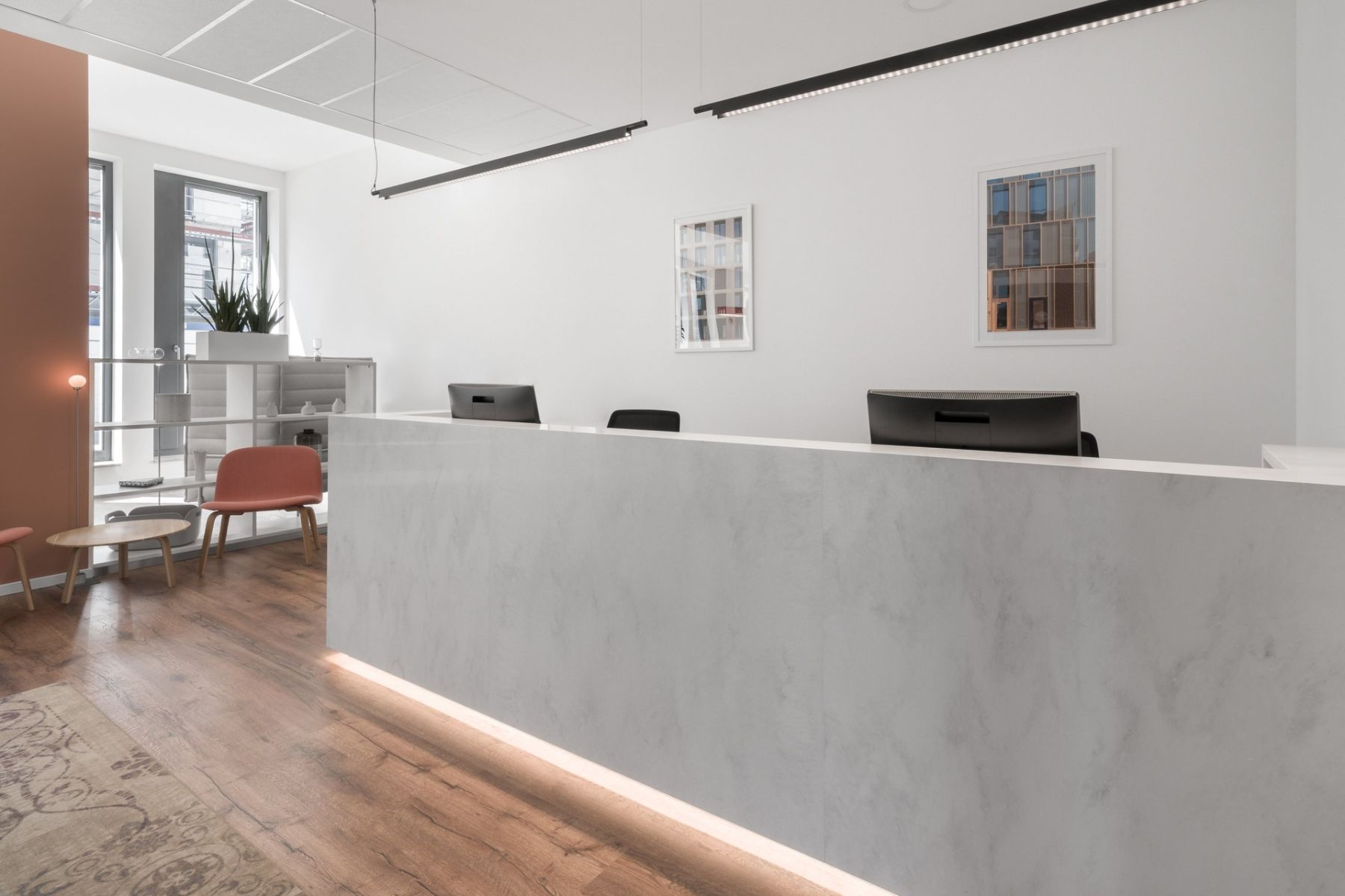 Pronájem kanceláře 1.282 m² — photo 2