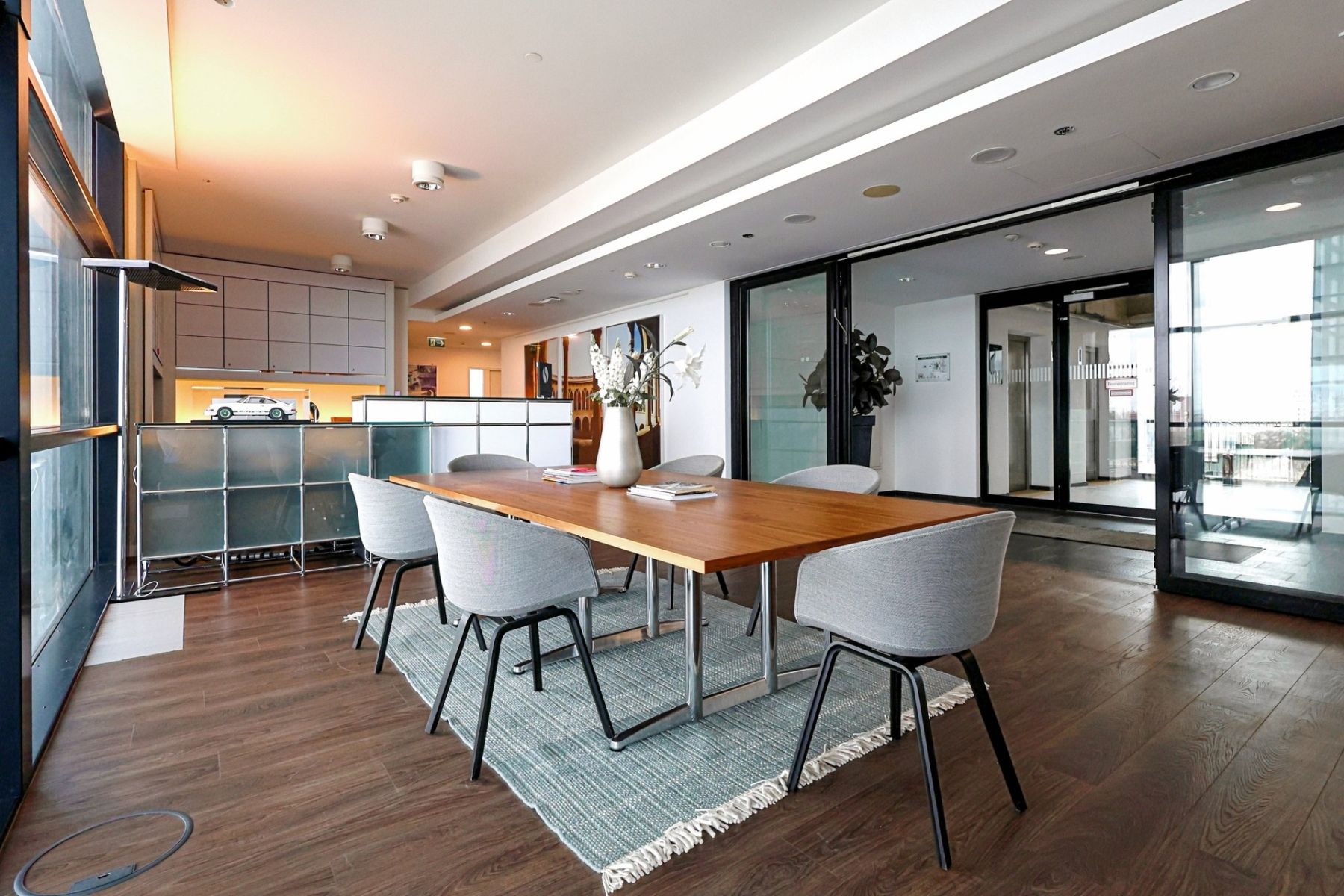 Pronájem kanceláře 1.170 m² — photo 3