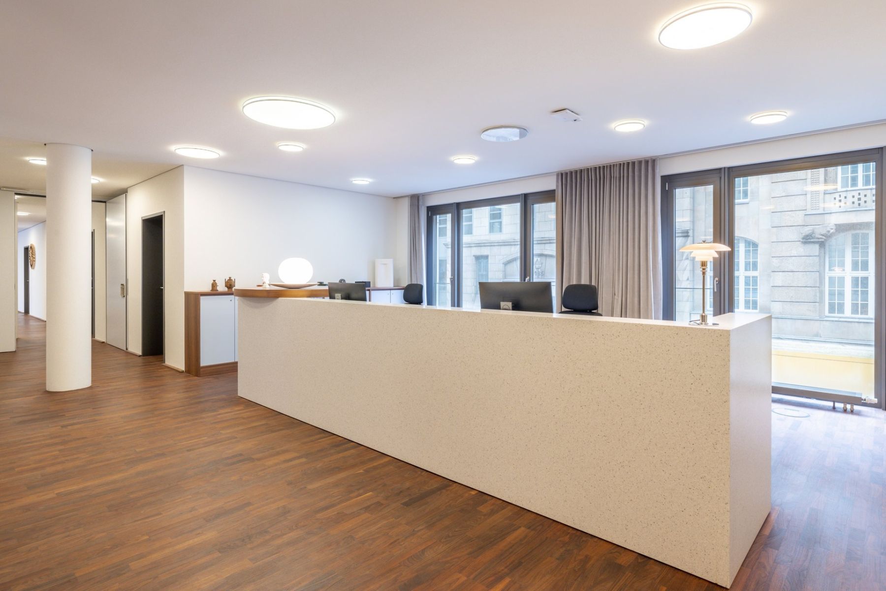 Pronájem kanceláře 4.383 m²