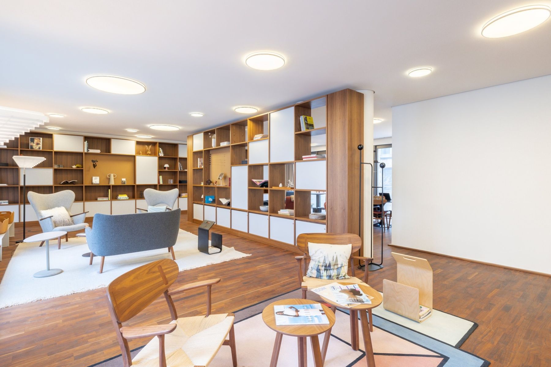 Pronájem kanceláře 4.383 m² — photo 3