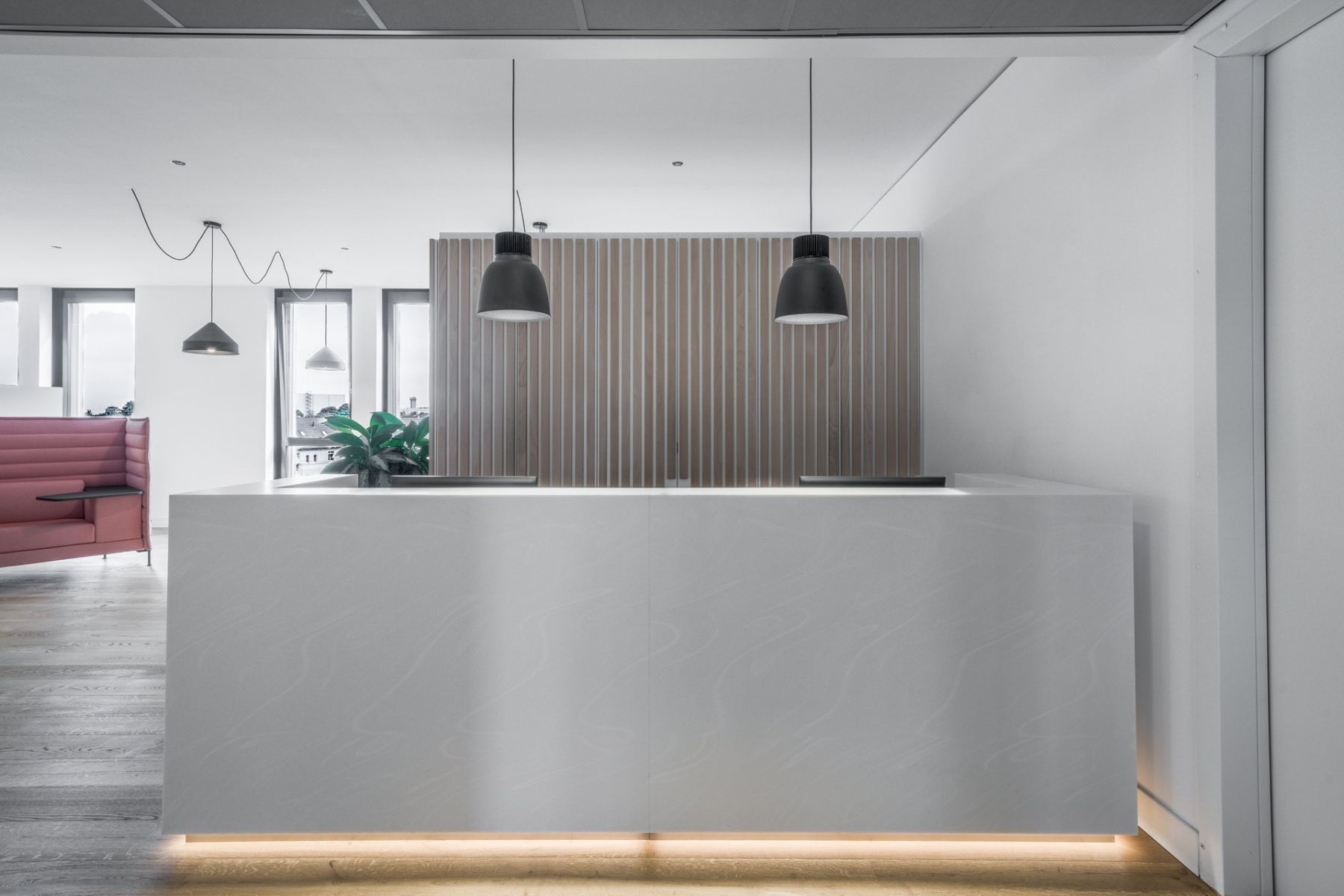 Pronájem kanceláře 1.456 m² — photo 2