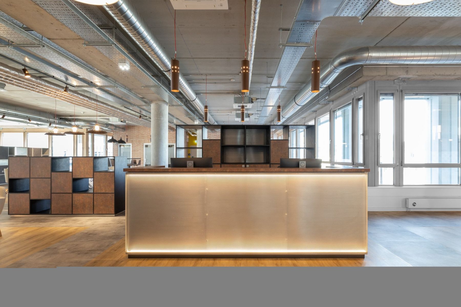 Pronájem kanceláře 2.268 m² — photo 2