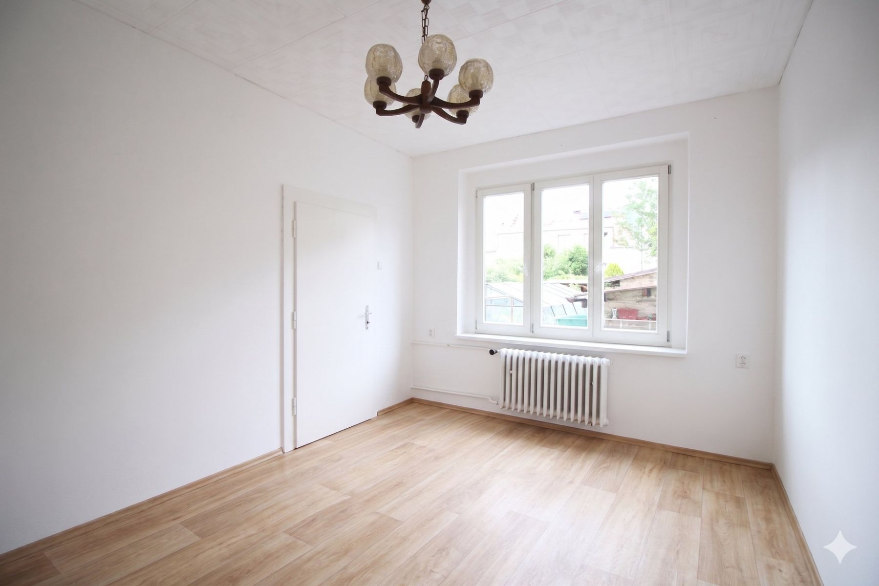Pronájem bytu 4+kk 90 m² — photo 3