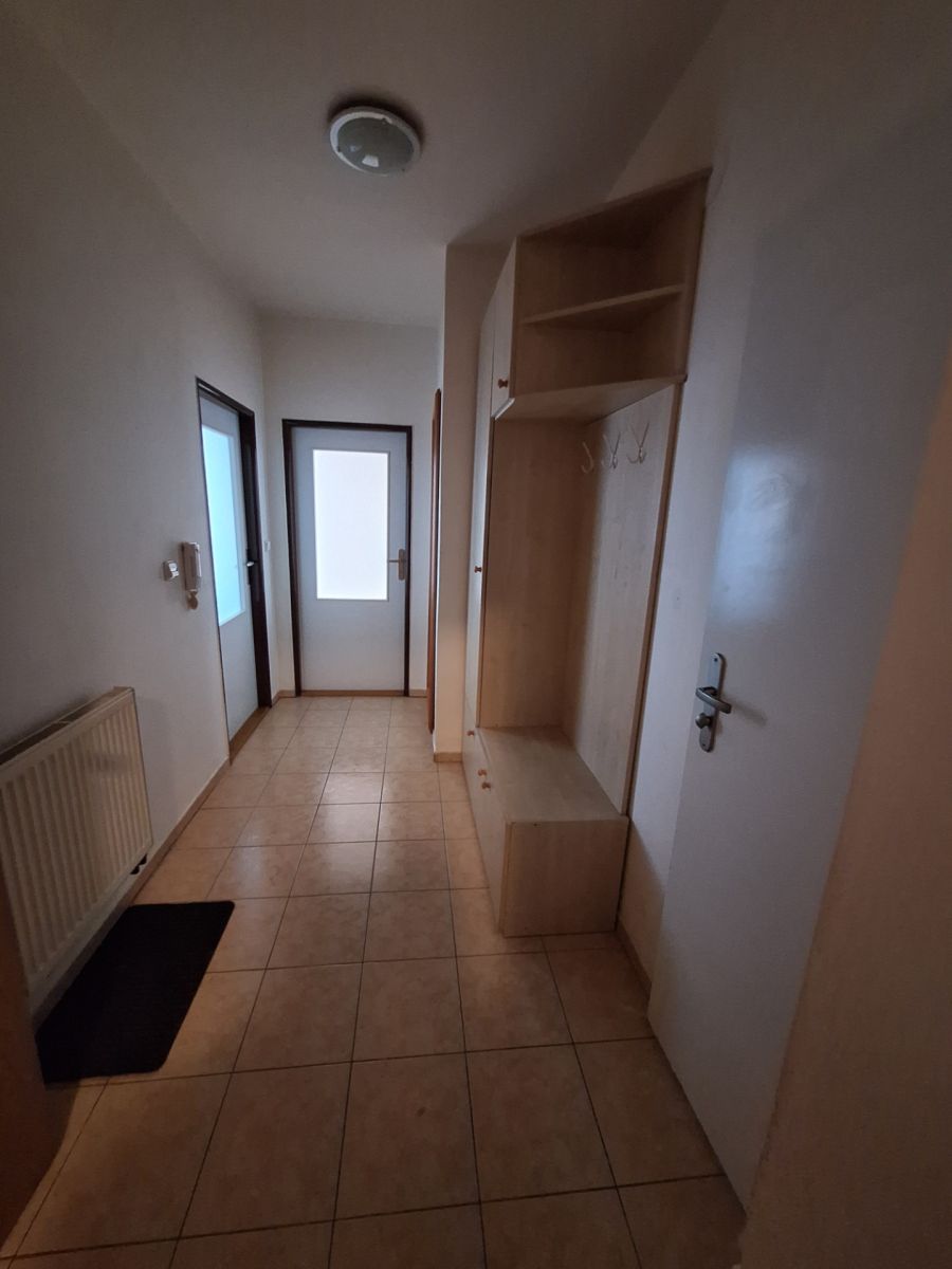 Prodej bytu 2+kk 58 m² — photo 2