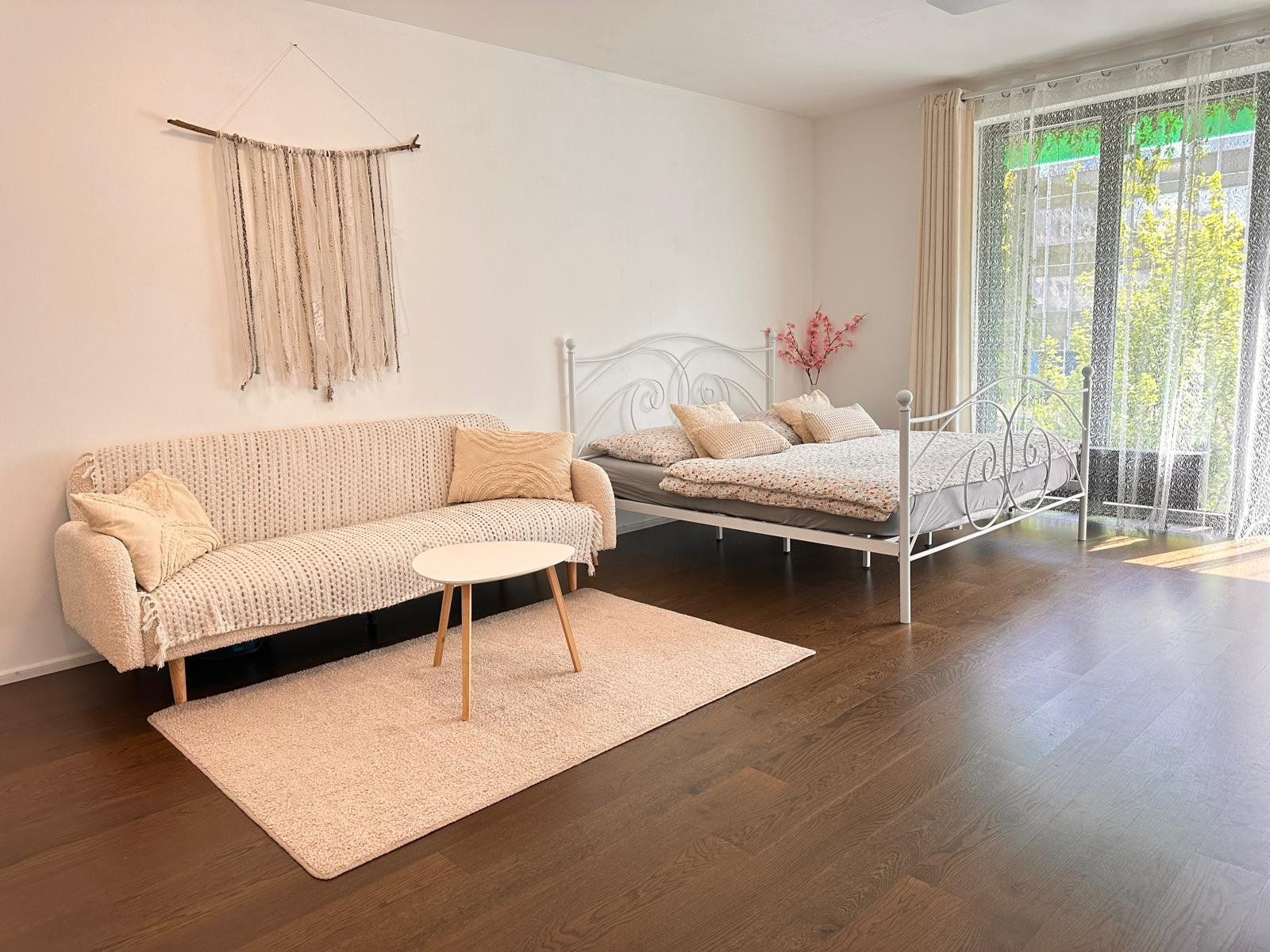 Pronájem bytu  42 m²