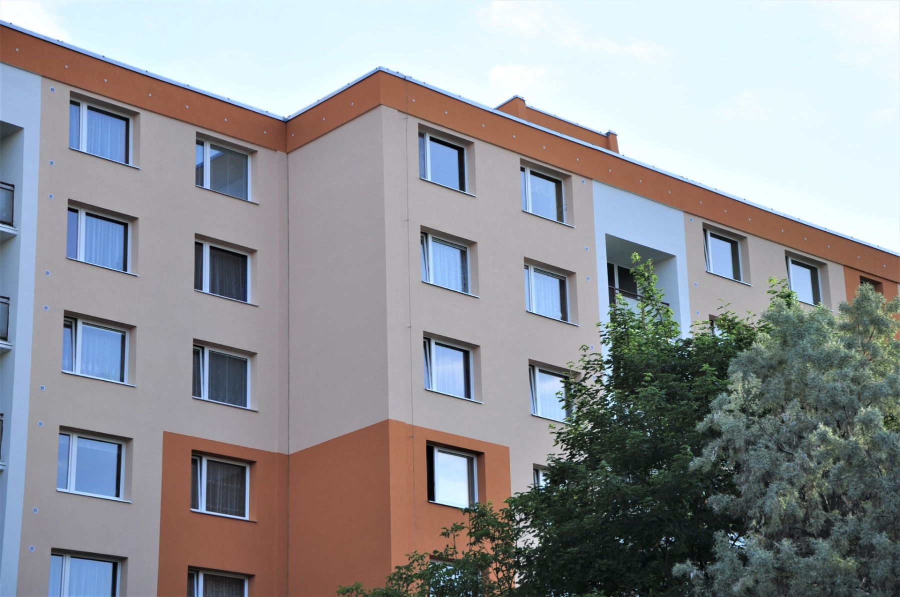 Pronájem bytu 2+1 57 m² — photo 2