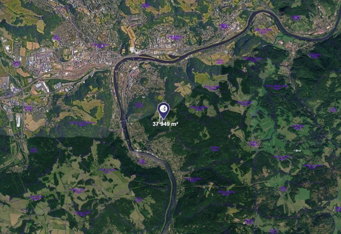 Prodej pozemku 7.590 m² — photo 2