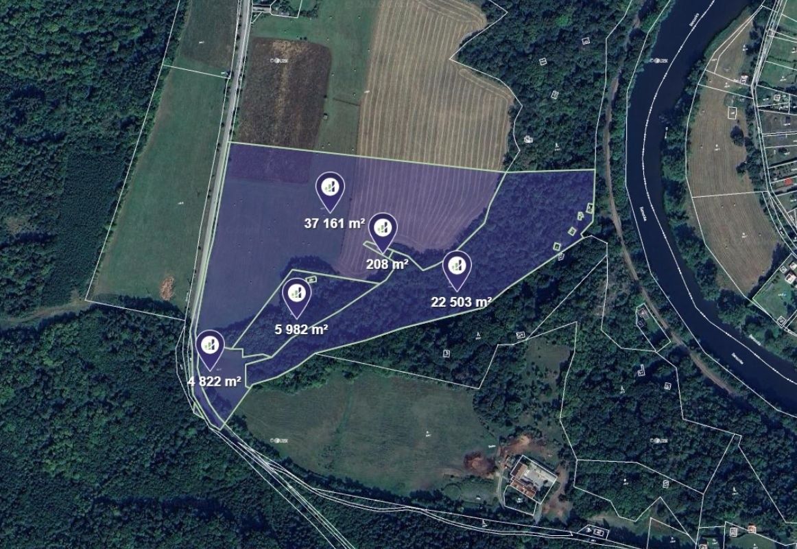 Prodej pozemku 70.676 m²