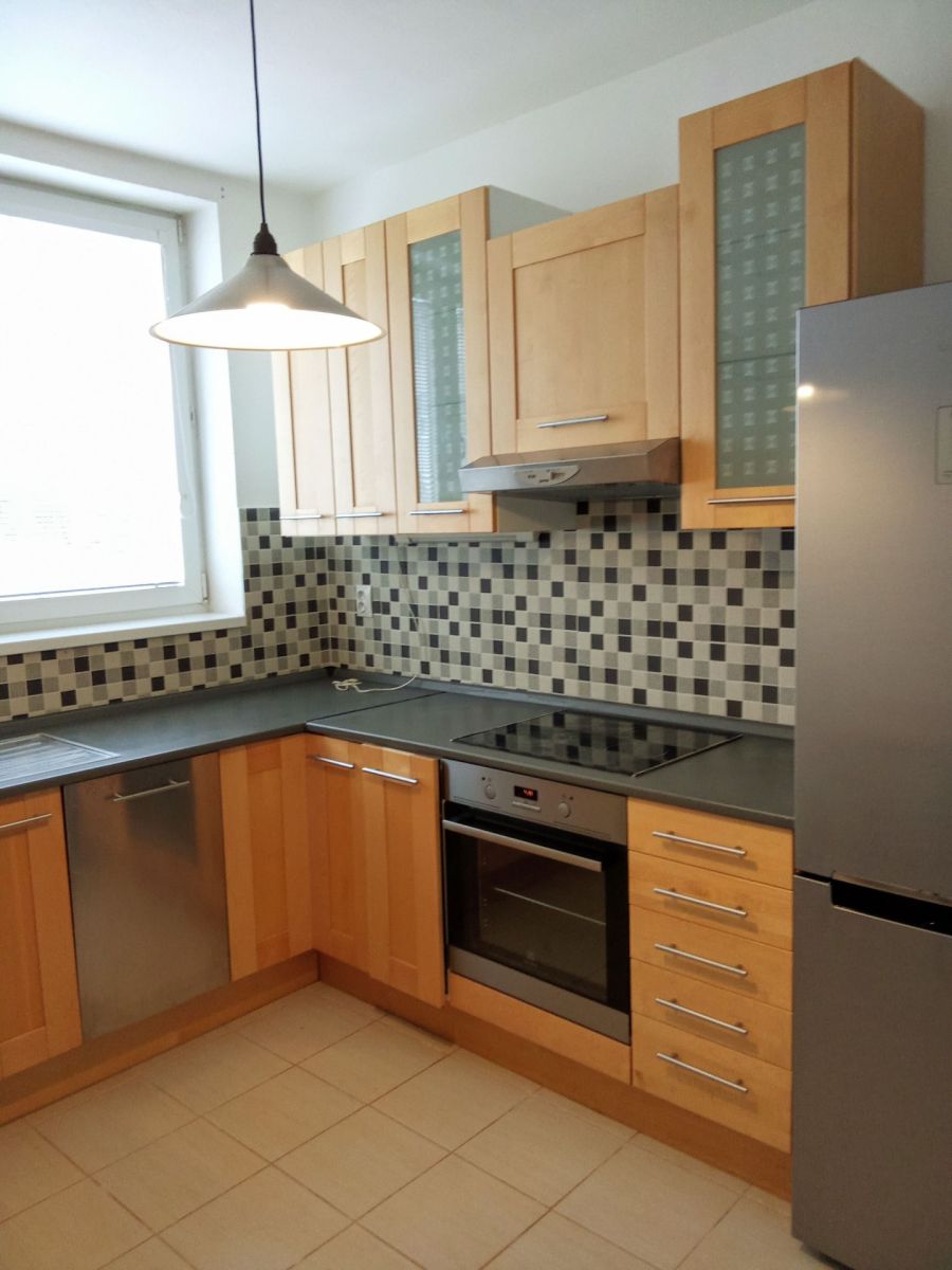 Prenájom bytu 2-izbový 49 m²