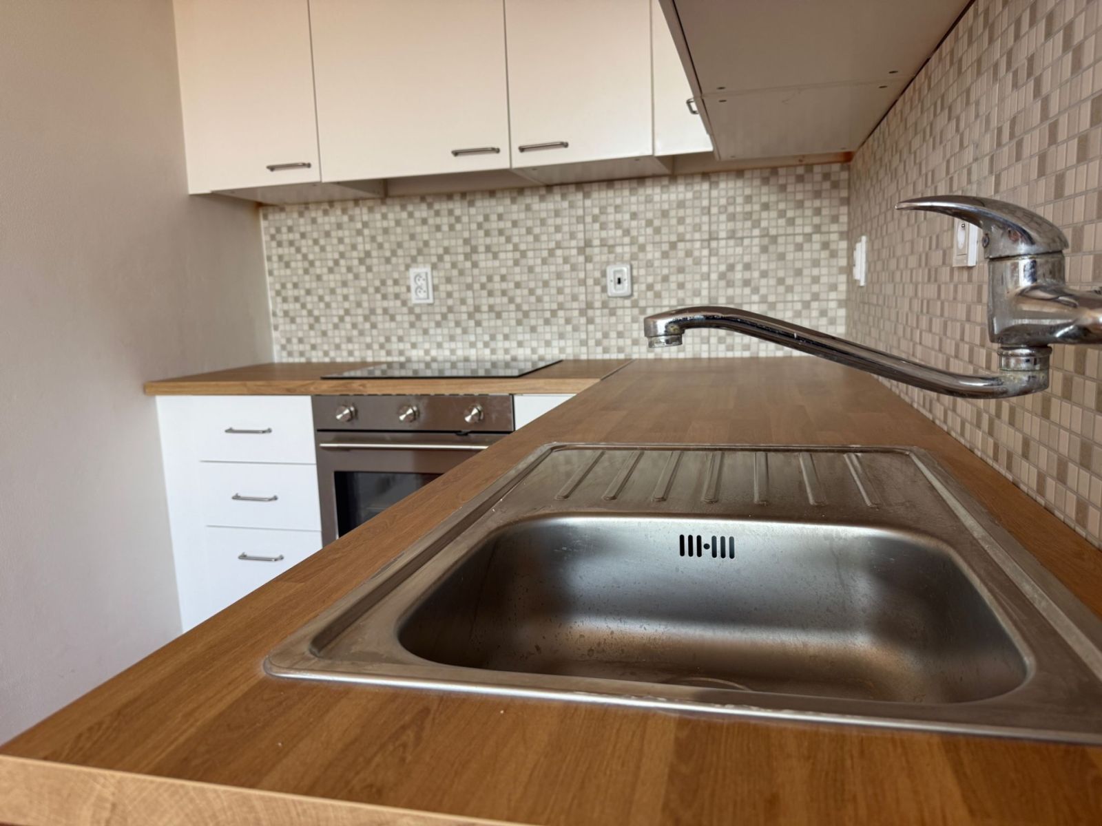 Pronájem bytu 2+kk 49 m² — photo 2