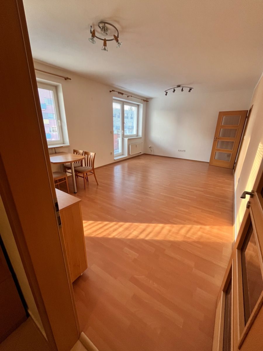 Pronájem bytu 2+kk 70 m²