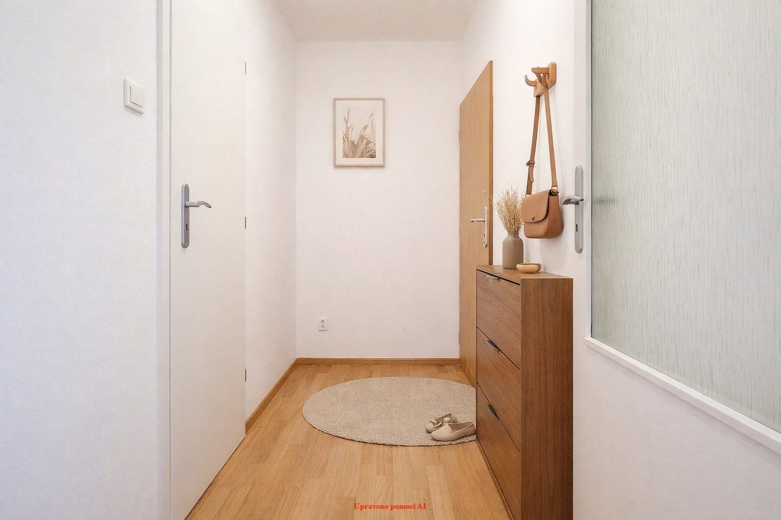 Pronájem bytu 1+kk 28 m² — photo 3