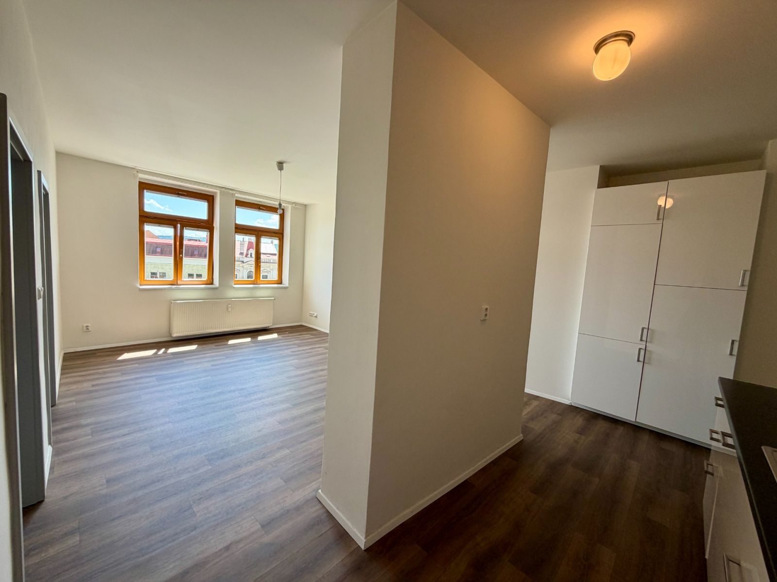 Pronájem bytu 3+kk 66 m² — photo 3