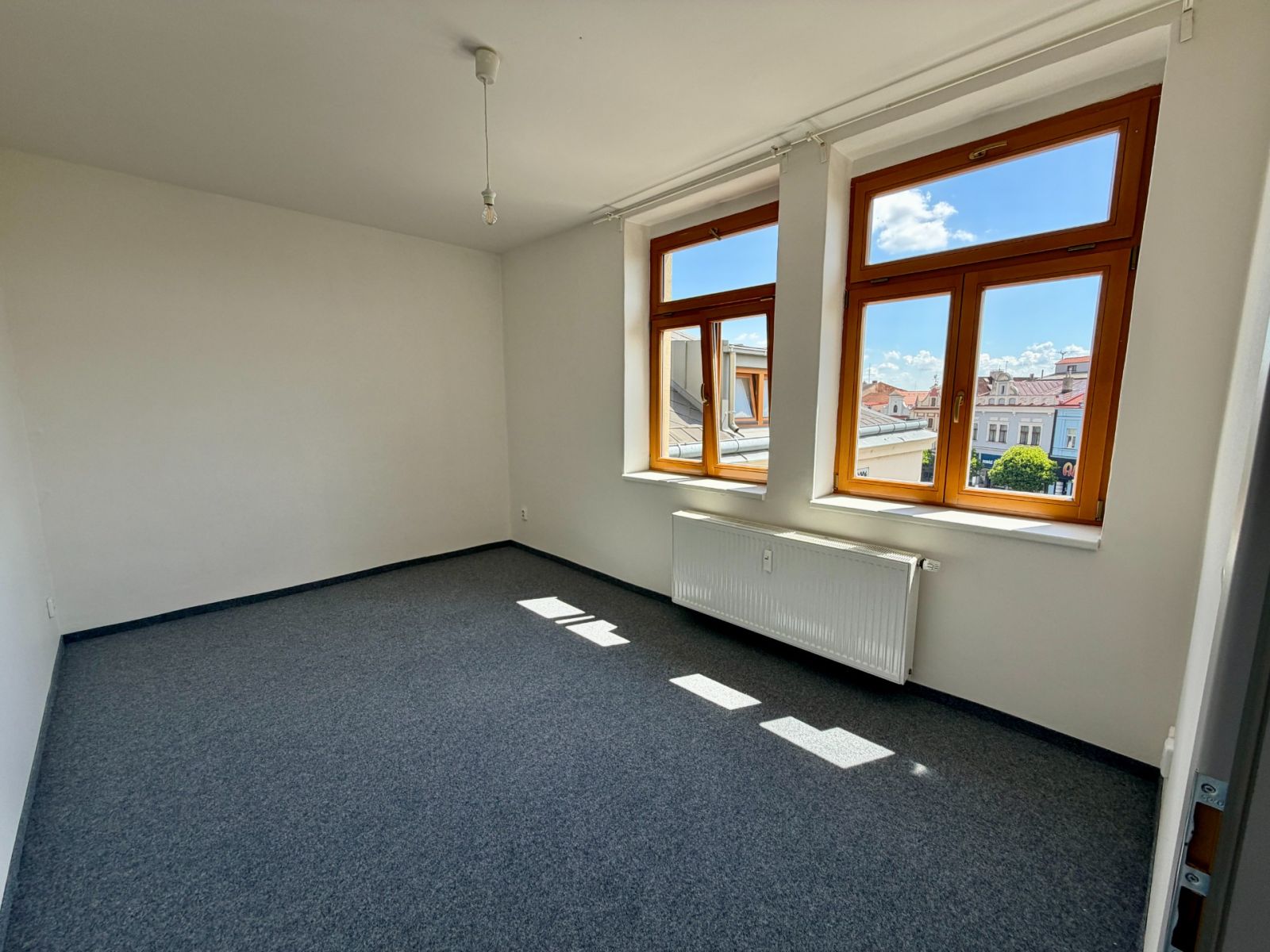 Pronájem bytu 3+kk 66 m² — photo 4