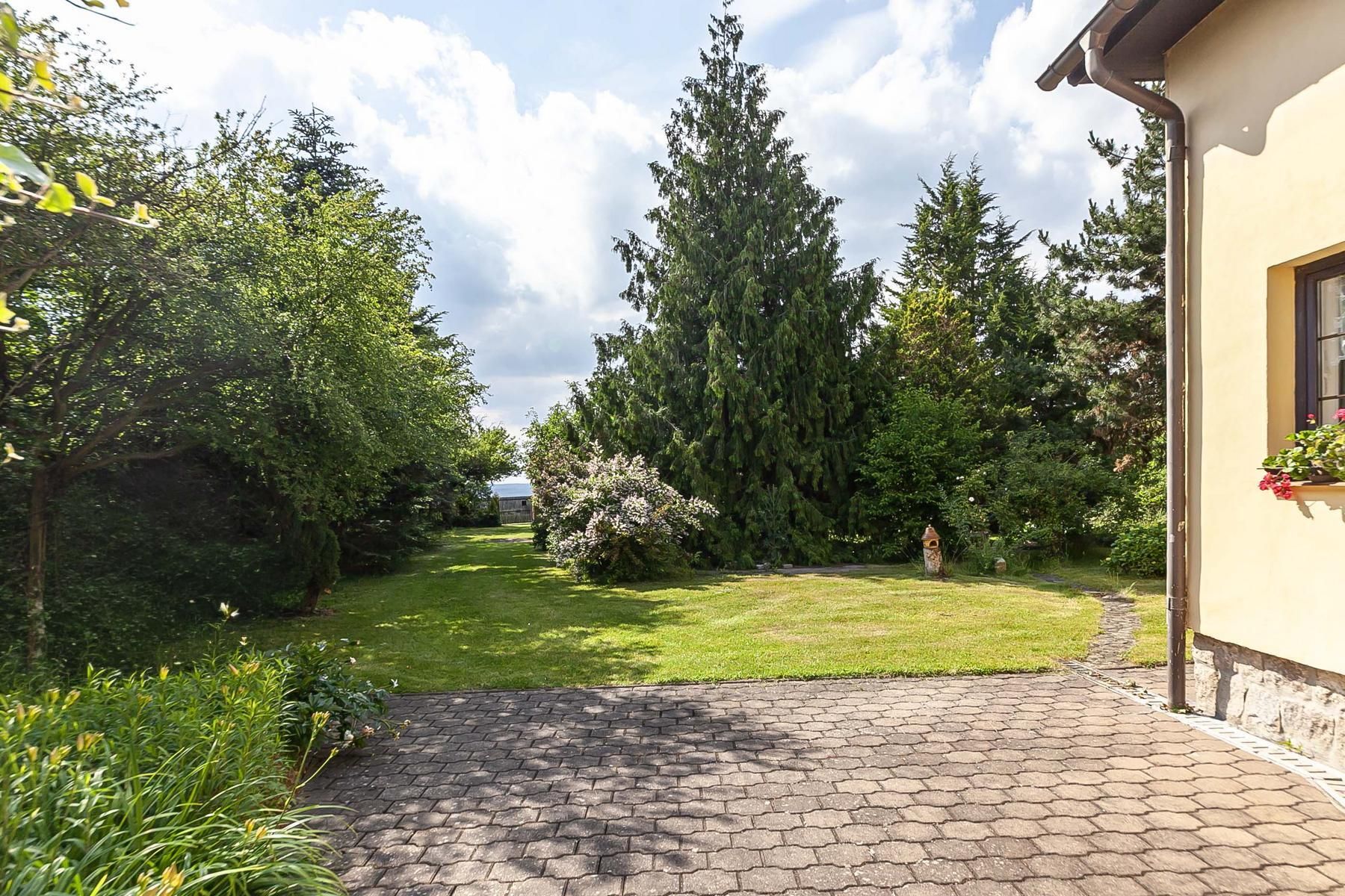 Prodej domu 140 m², pozemek 3.096 m² — photo 2