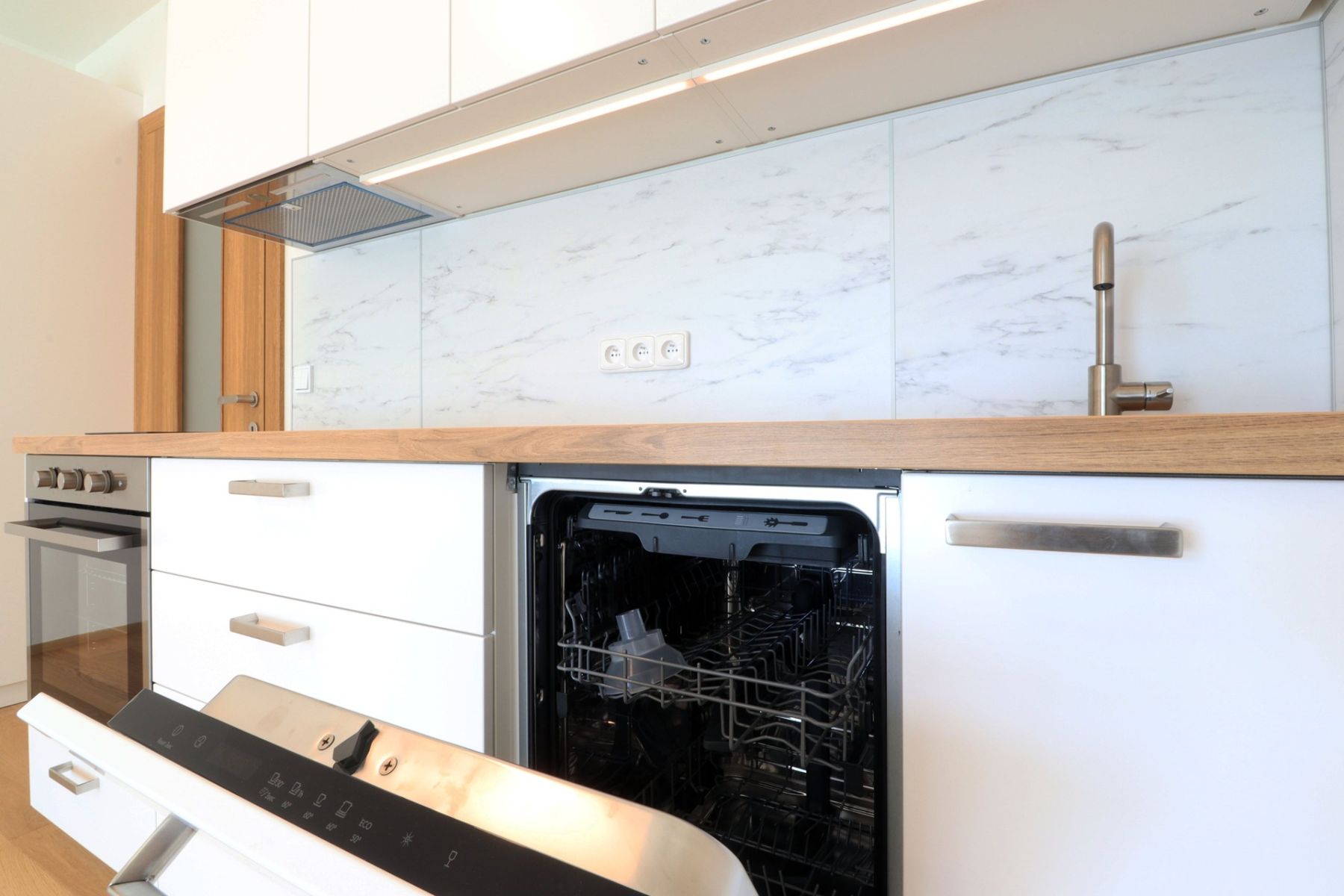 Pronájem bytu 1+kk 32 m² — photo 3